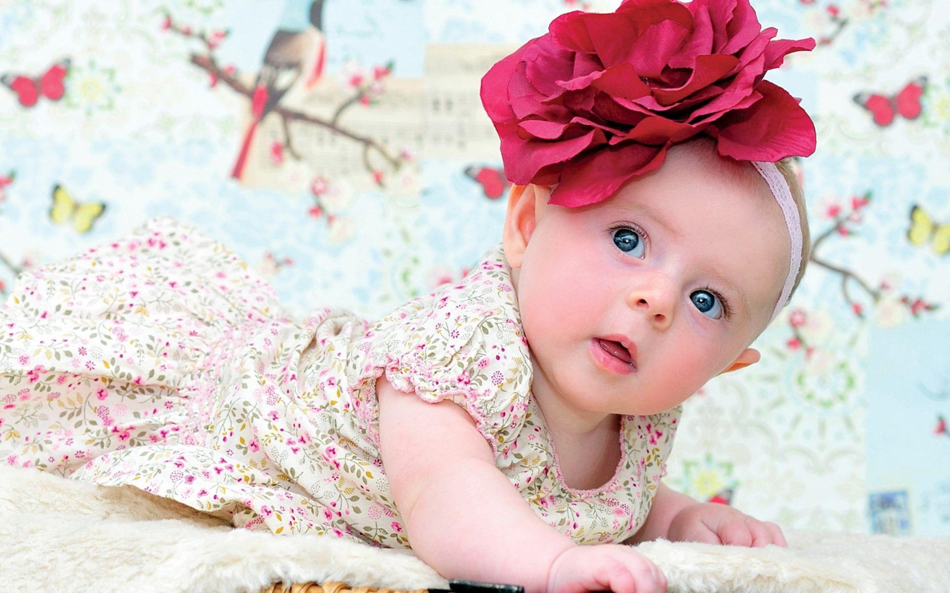 1920x1200 image of a newborn baby girl HD wallpaper