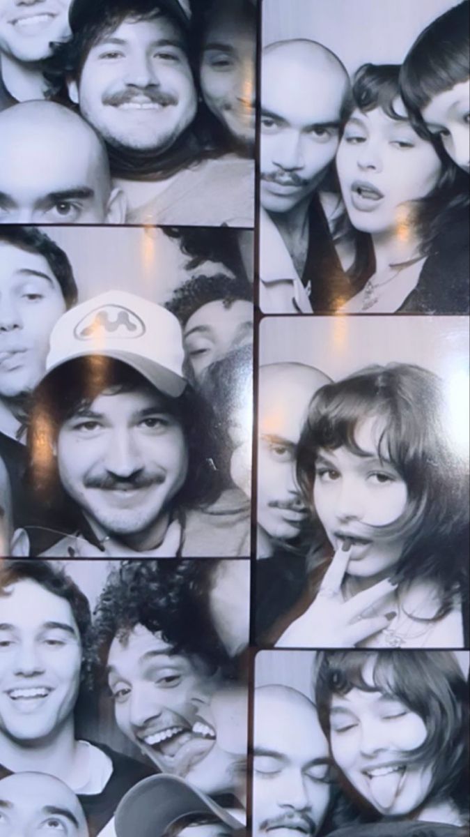 675x1200 enya umanzor and drew phillips. Enya umanzor, Photobooth picture, Mom