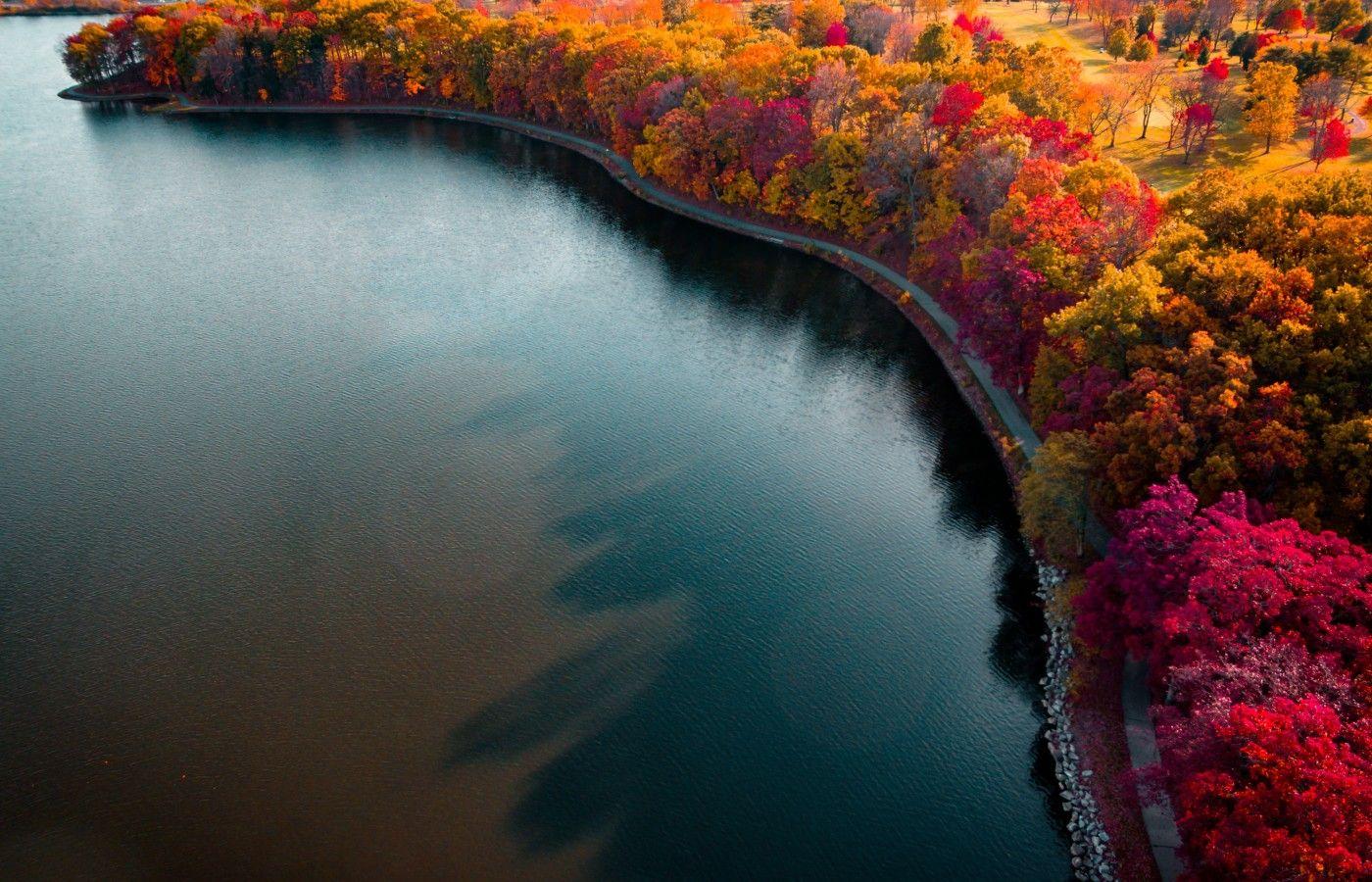 1400x900 Autumn Lake Boundary Path 1400x900 Resolution HD 4k