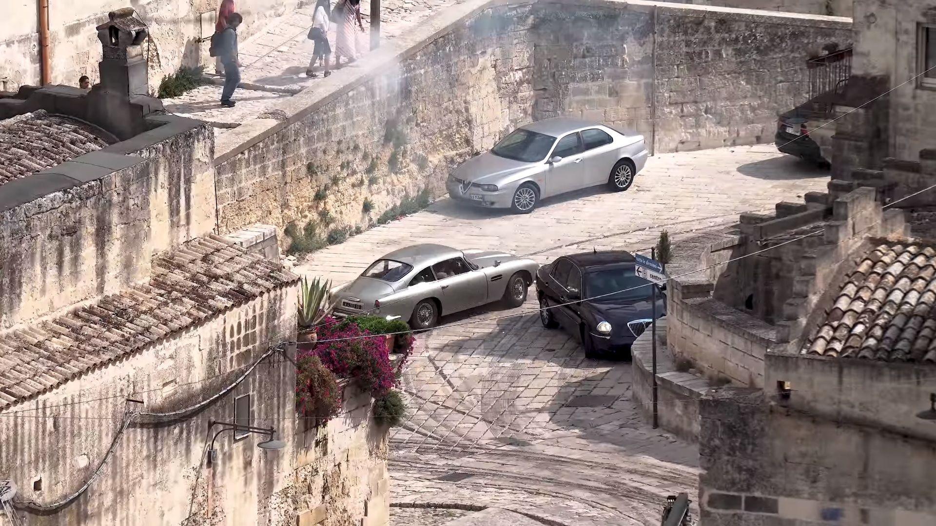 1920x1080 No Time To Die Will Feature Plenty Of Jaguars, Aston Martins