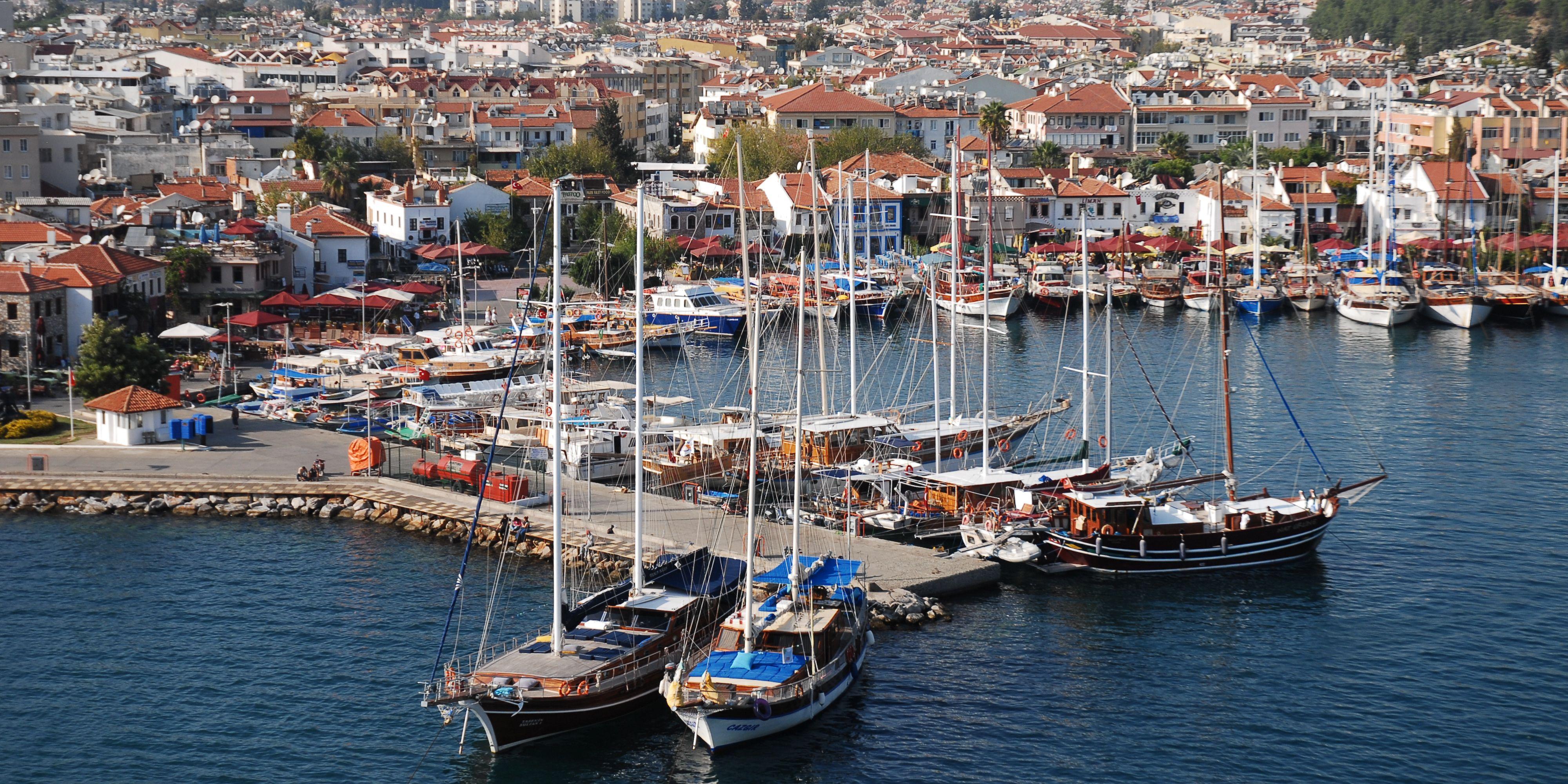 4000x2001 Harbor in Marmaris, Turkey wallpaper and image