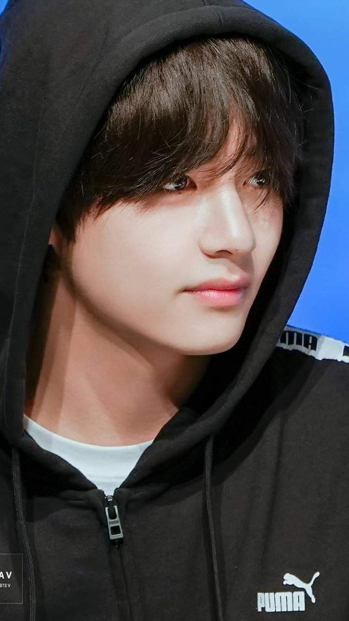 720x1280 Download BTS V Wallpaper