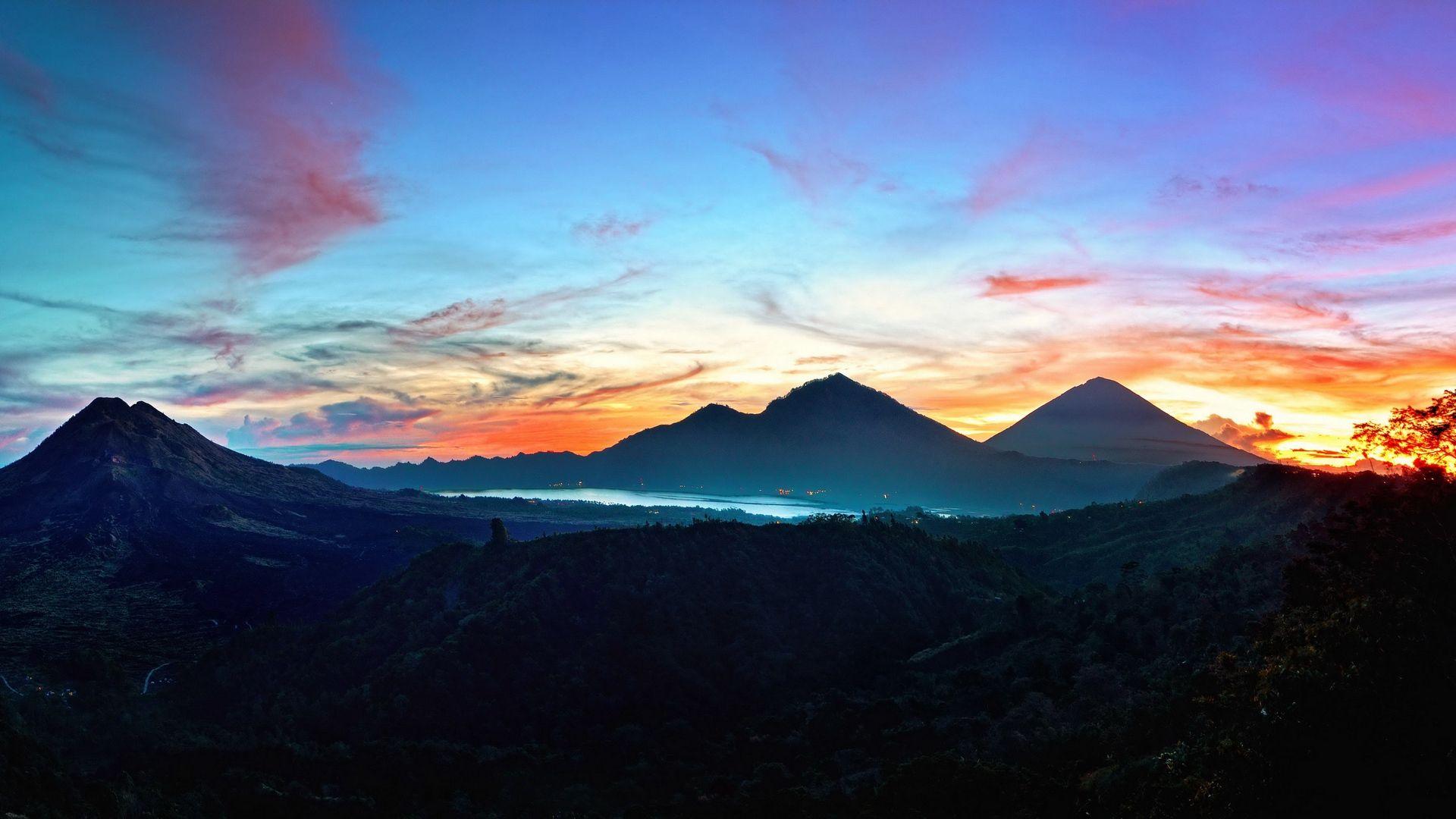1920x1080 Tải xuống hình nền 1920x1080 núi, bầu trời, Bali, mặt trời mọc