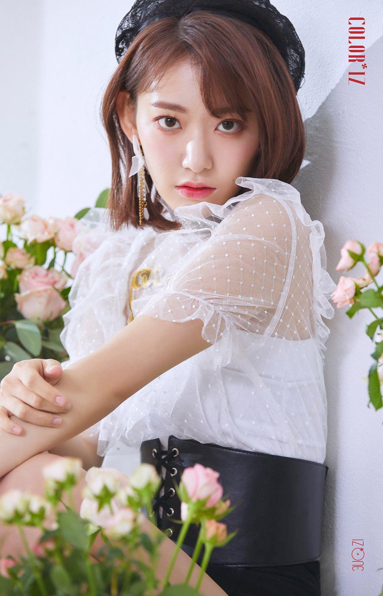 1317x2048 Free download IZONE Photo teasers de Jang Wonyoung Miyawaki