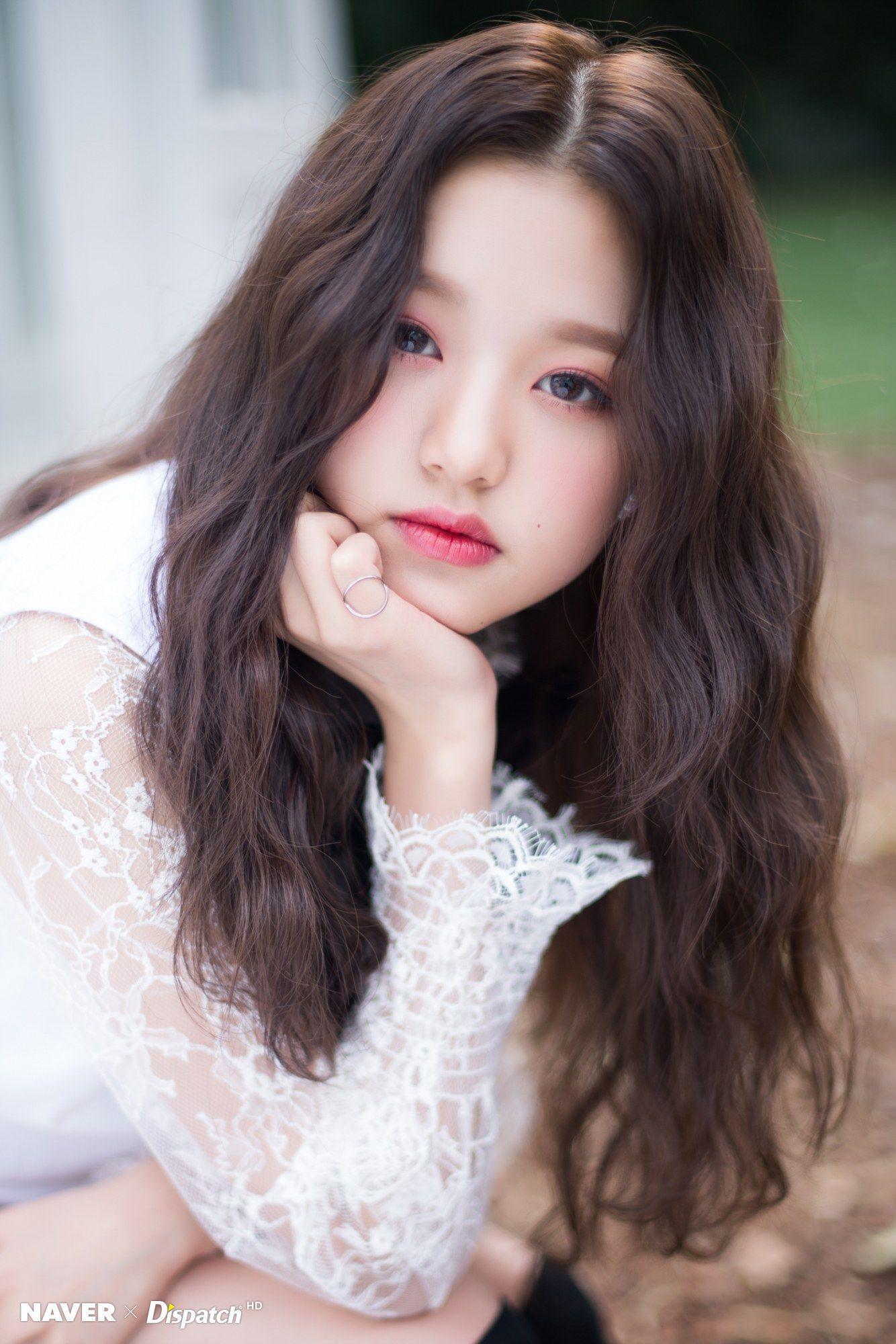 1334x2000 Shuhua ( (G)i Dle ) Vs Wonyoung ( IZ*ONE )