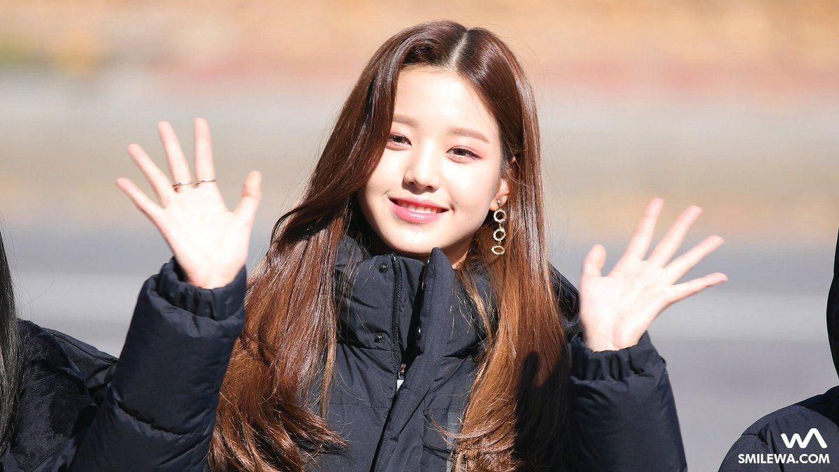 1200x675 wonyoung pics © smile_wa_