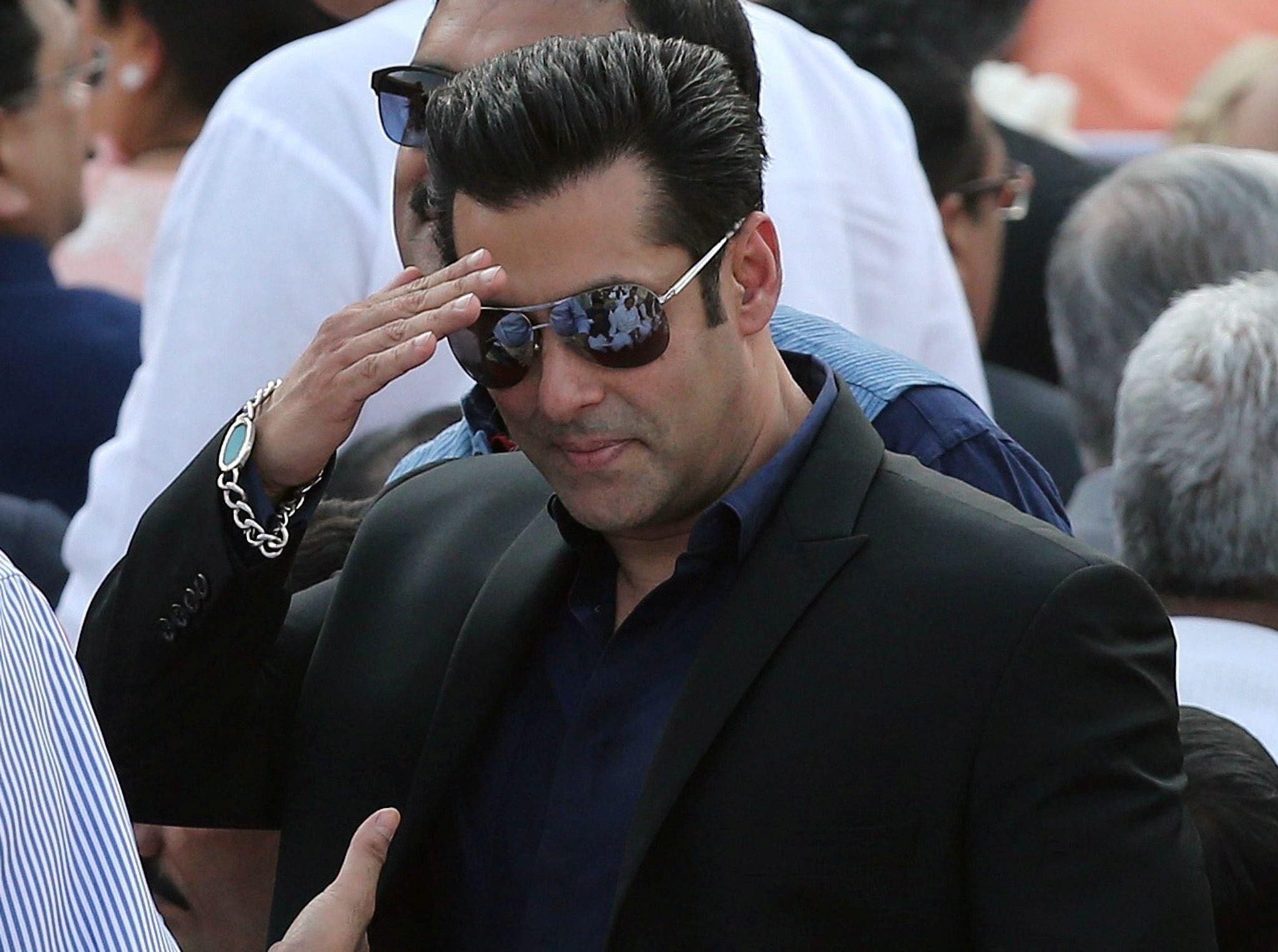 2048x1526 Salman Khan Wallpaper Image Photo Picture Background