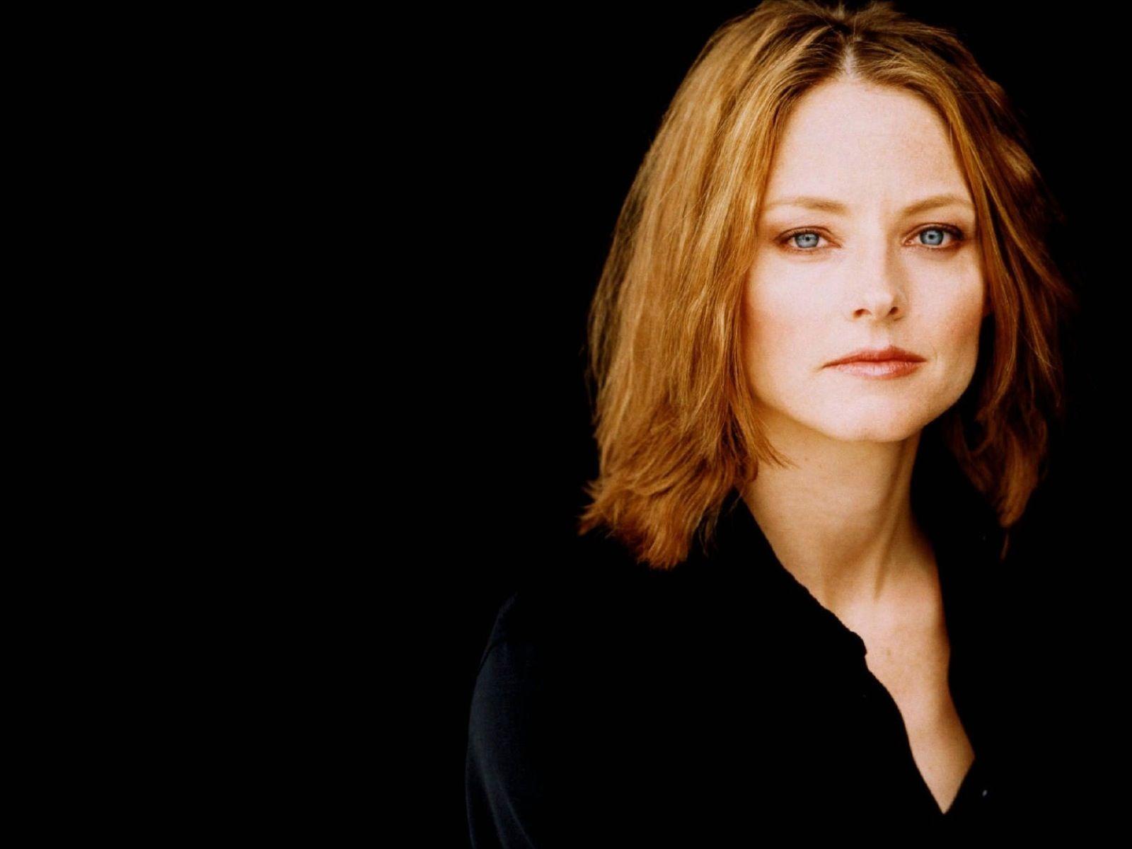 Jodie foster young hot
