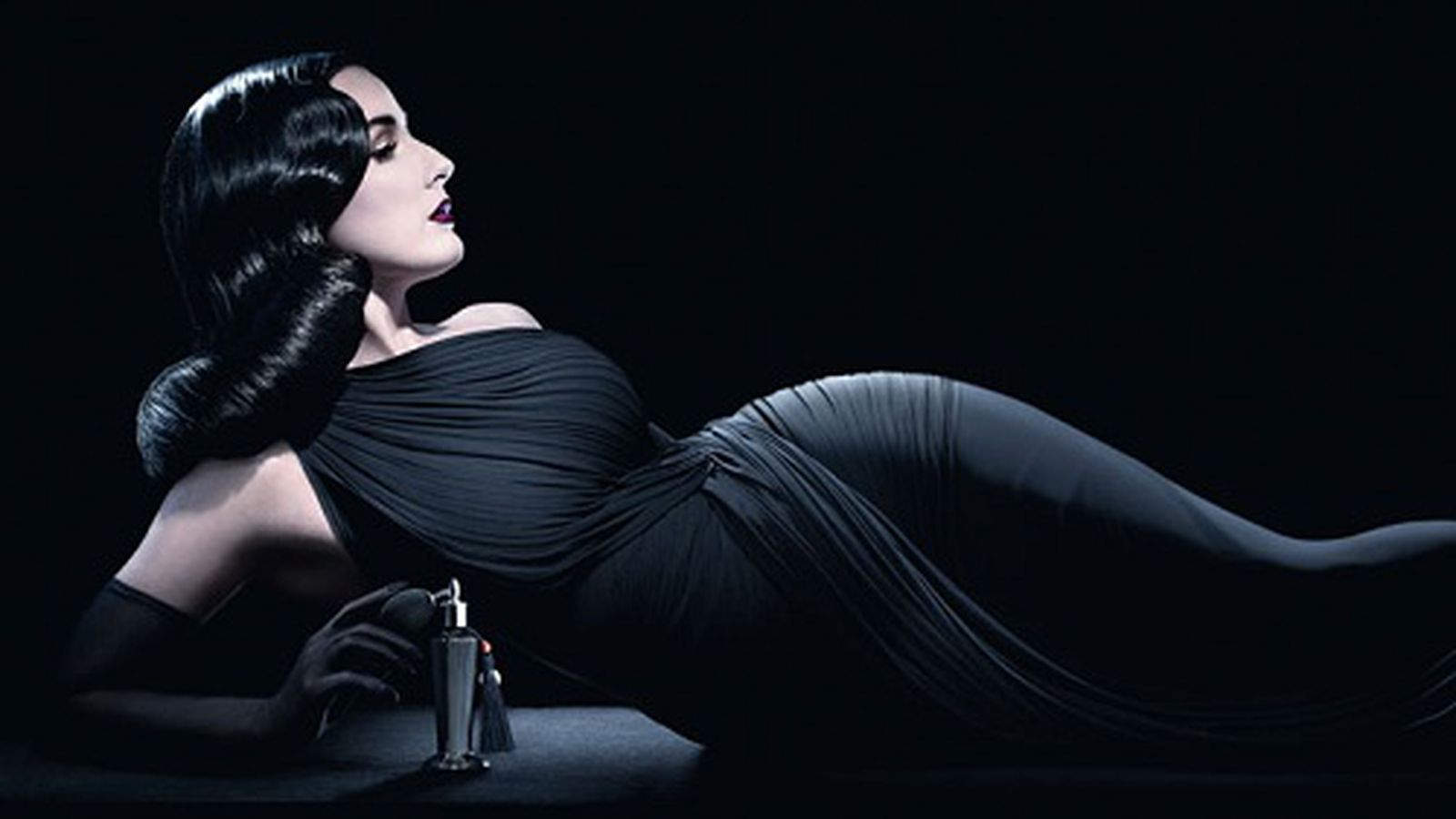 1600x900 Dita Von Teese's New Liberty Perfume Is Not for Showgirls