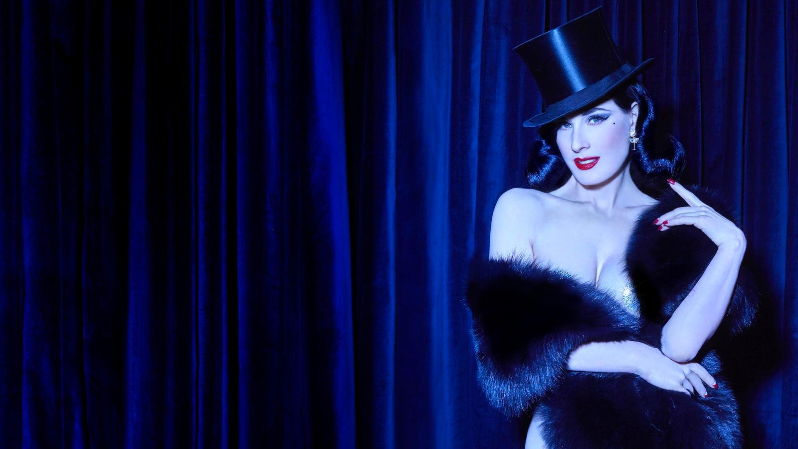 1600x900 Dita Von Teese Is Set To Stun On Friendship Music Festival Cruise
