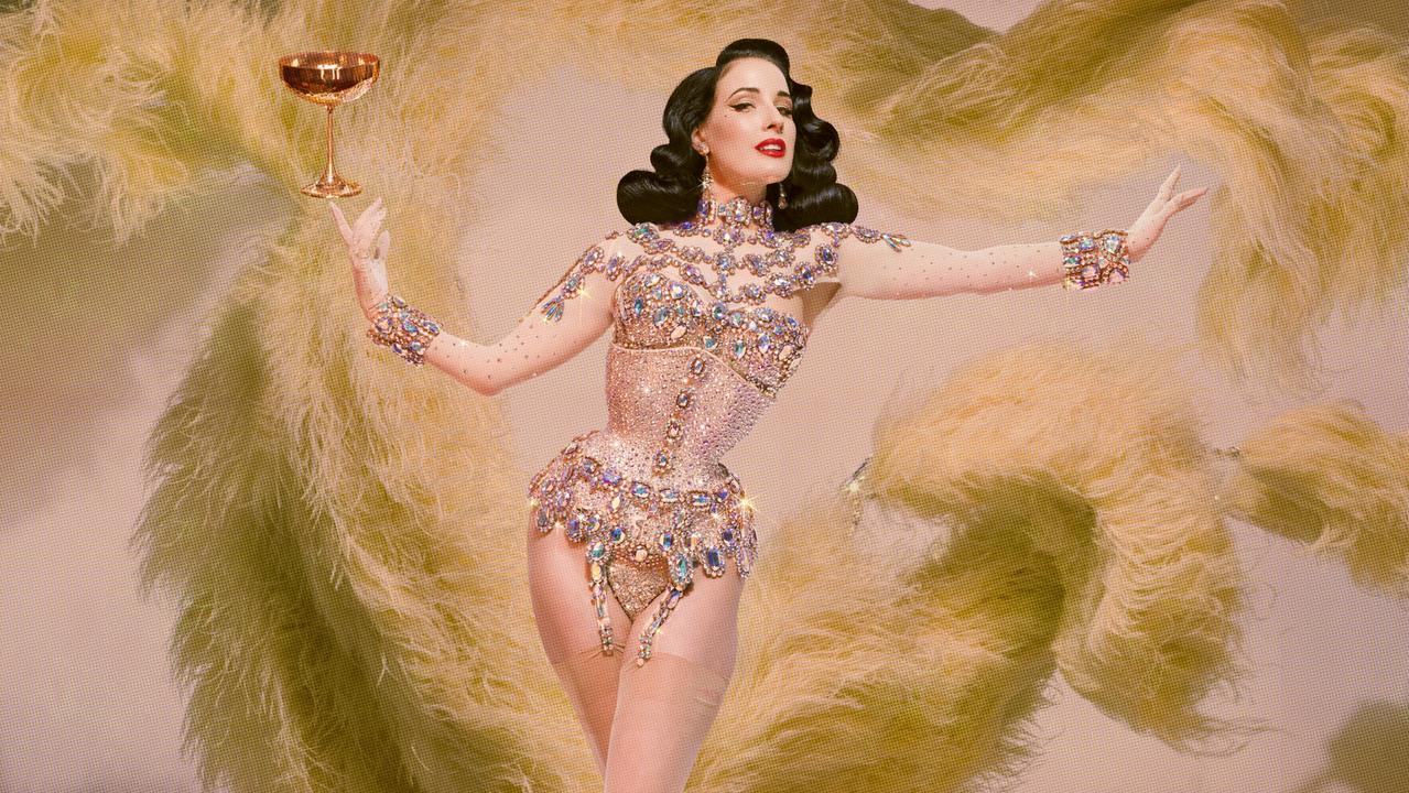 1279x720 Dita reveals her costume secrets