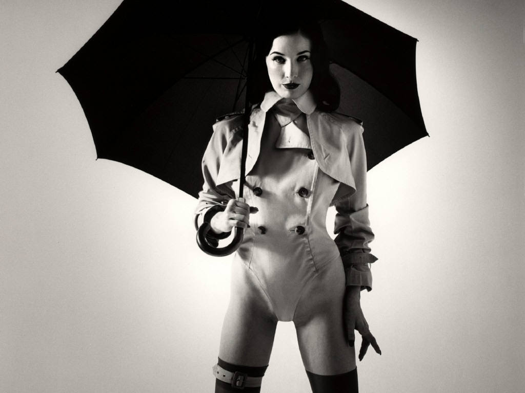 1024x768 Dita Von Teese. I Want to be a Pin Up