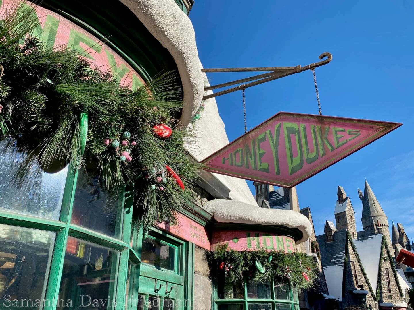 1440x1080 USH In The Wizarding World Of Harry Potter Honeydukes By Samantha Davis Friedman
