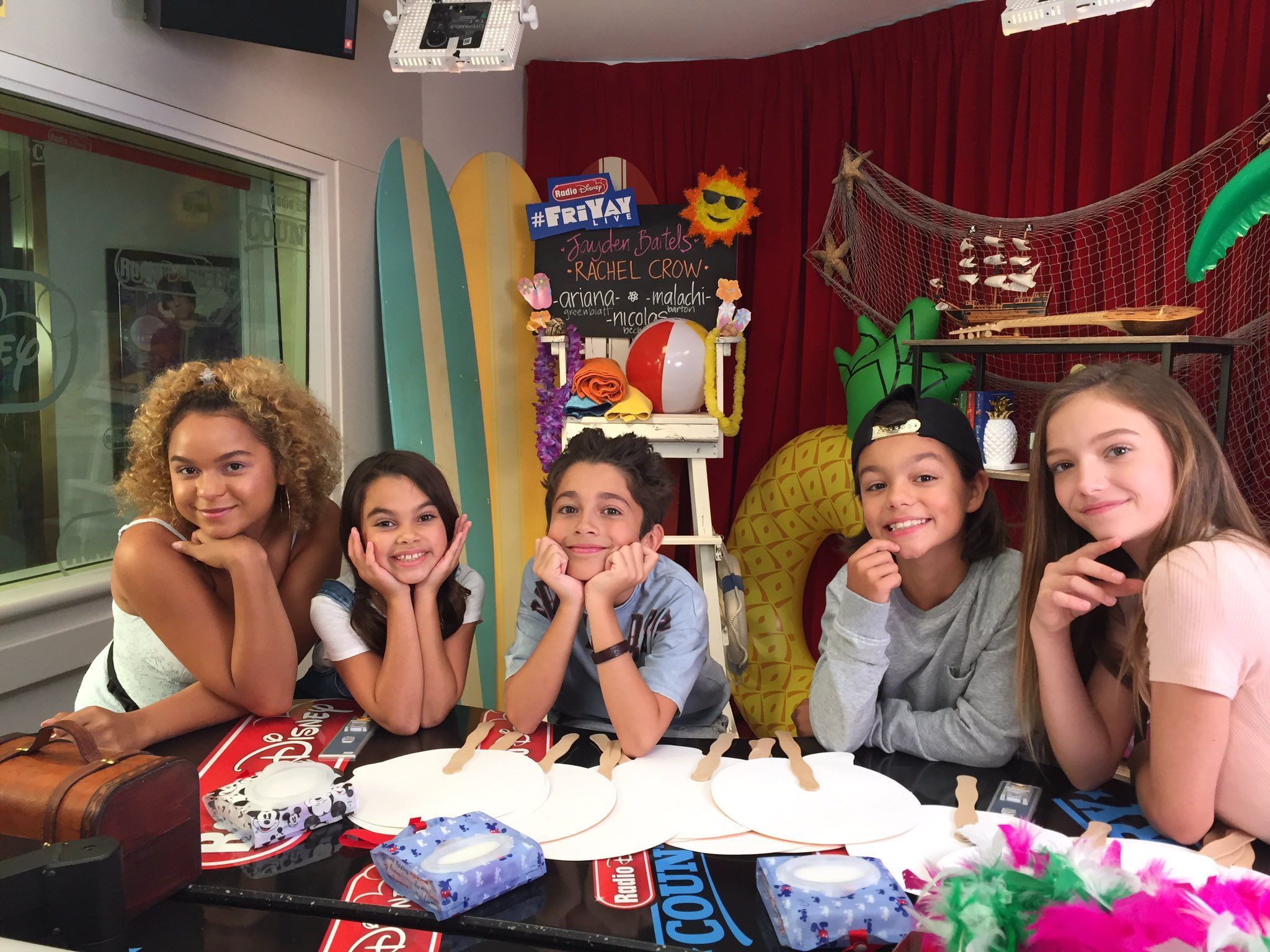 2048x1536 Malachi Barton on X: Thanks so much for having me today!!!! Sooo much fun!!! #friyaylive / X