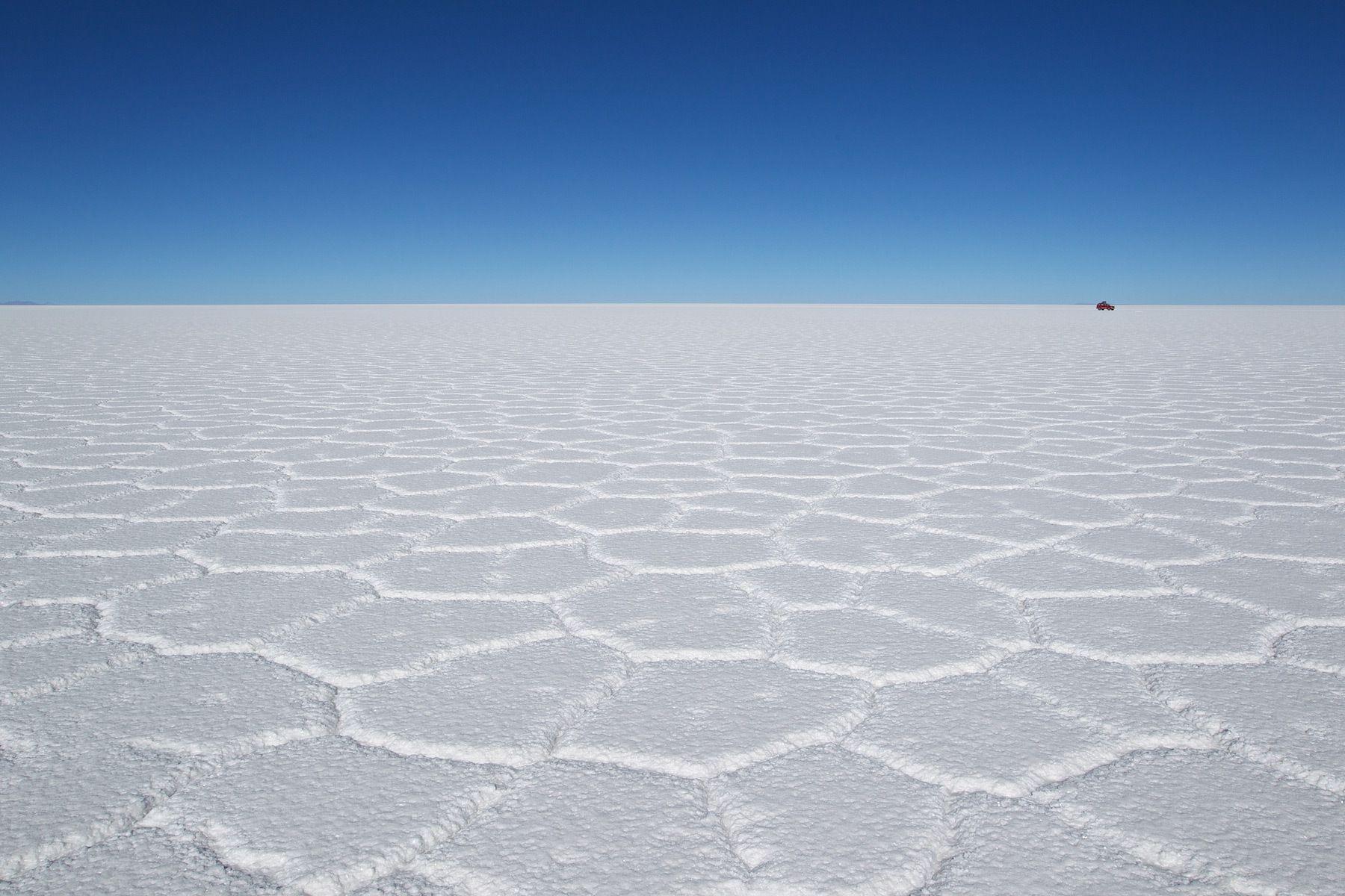 1800x1200 HD Salar De Uyuni Wallpaper