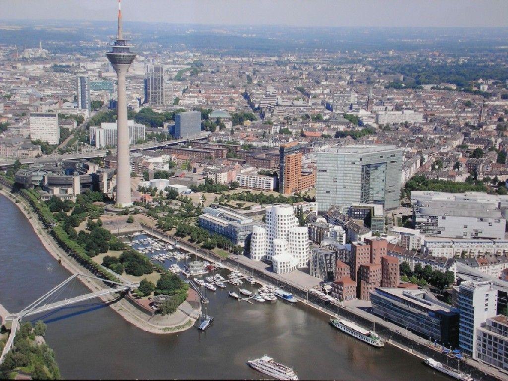 1024x768 Dusseldorf