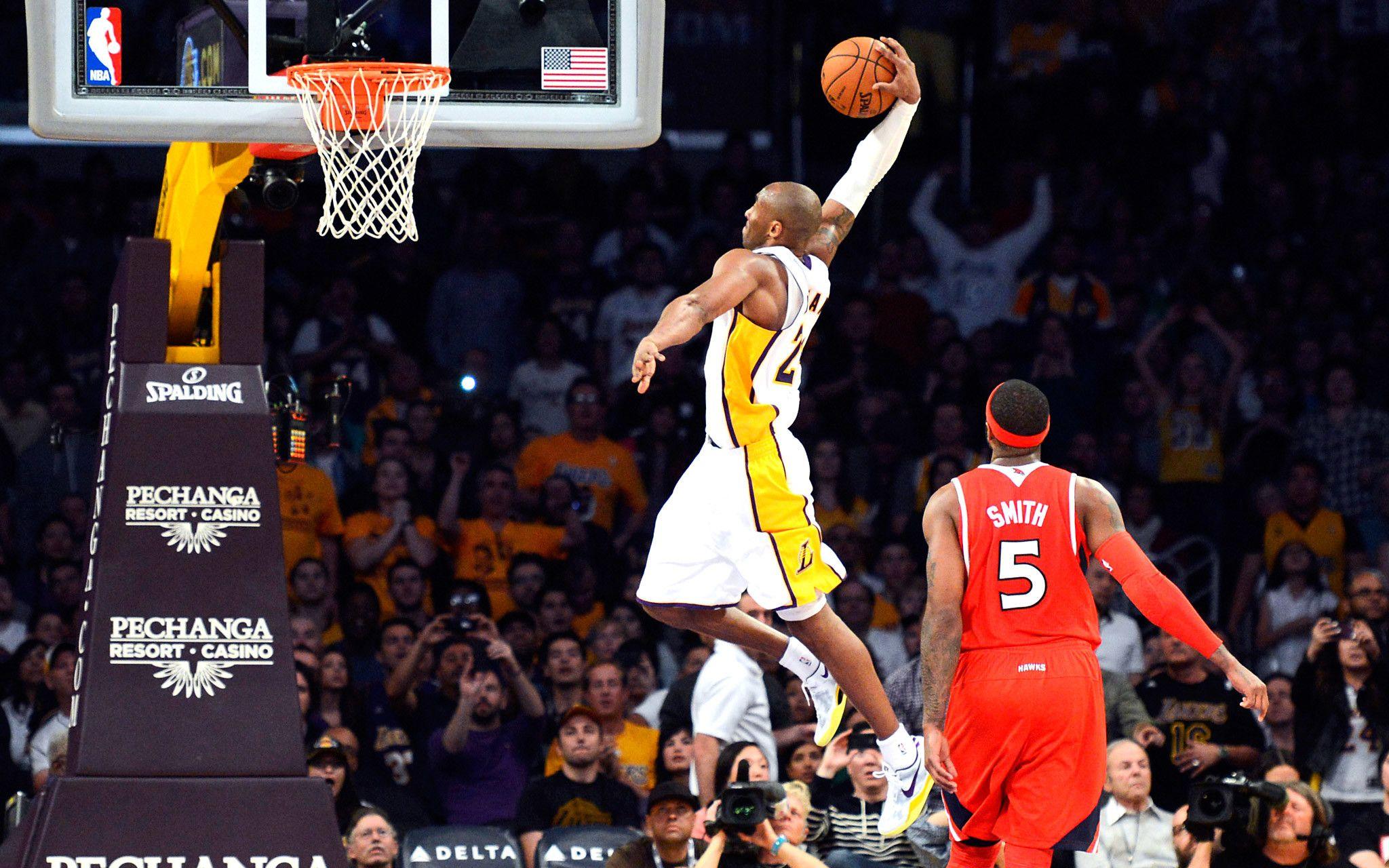 2066 Kobe Bryant Dunk Stock Photos HighRes Pictures and Images  Getty  Images