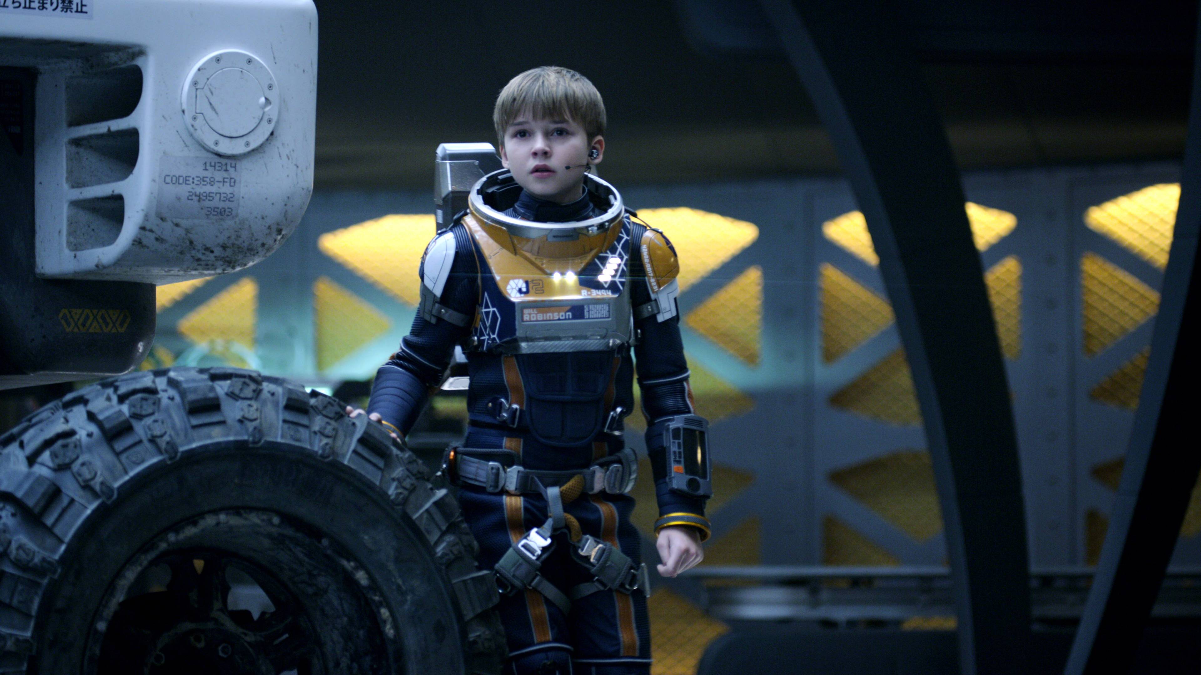 3840x2160 Lost in Space Netflix Will Robinson Maxwell Jenkins 4K