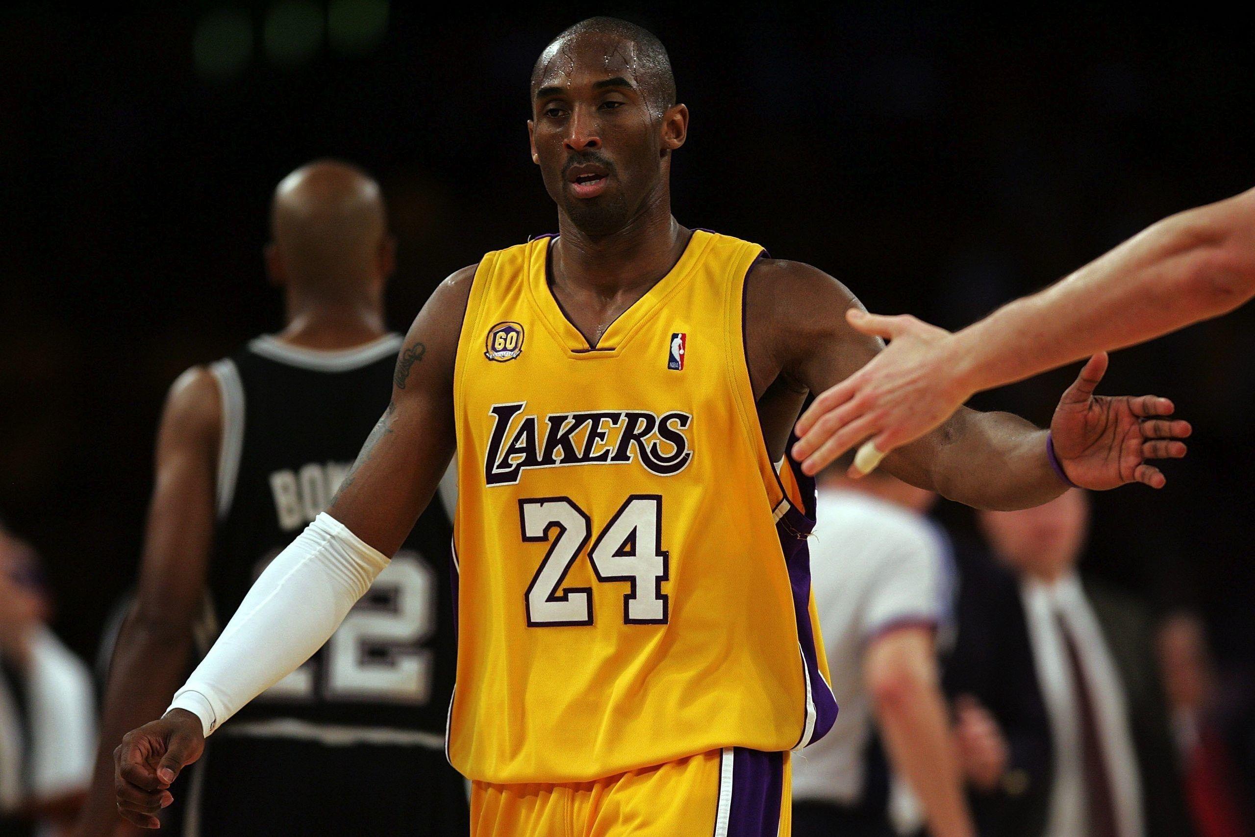 2560x1707 Kobe and Shaq Wallpaper