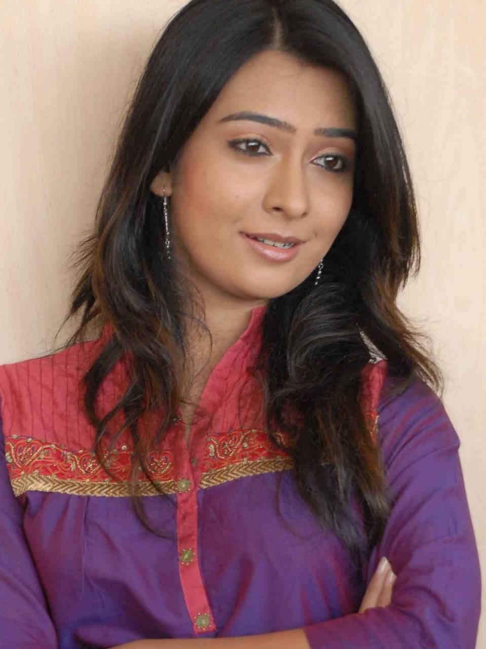 Radhika Pandit Wallpapers - Top Free Radhika Pandit Backgrounds ...