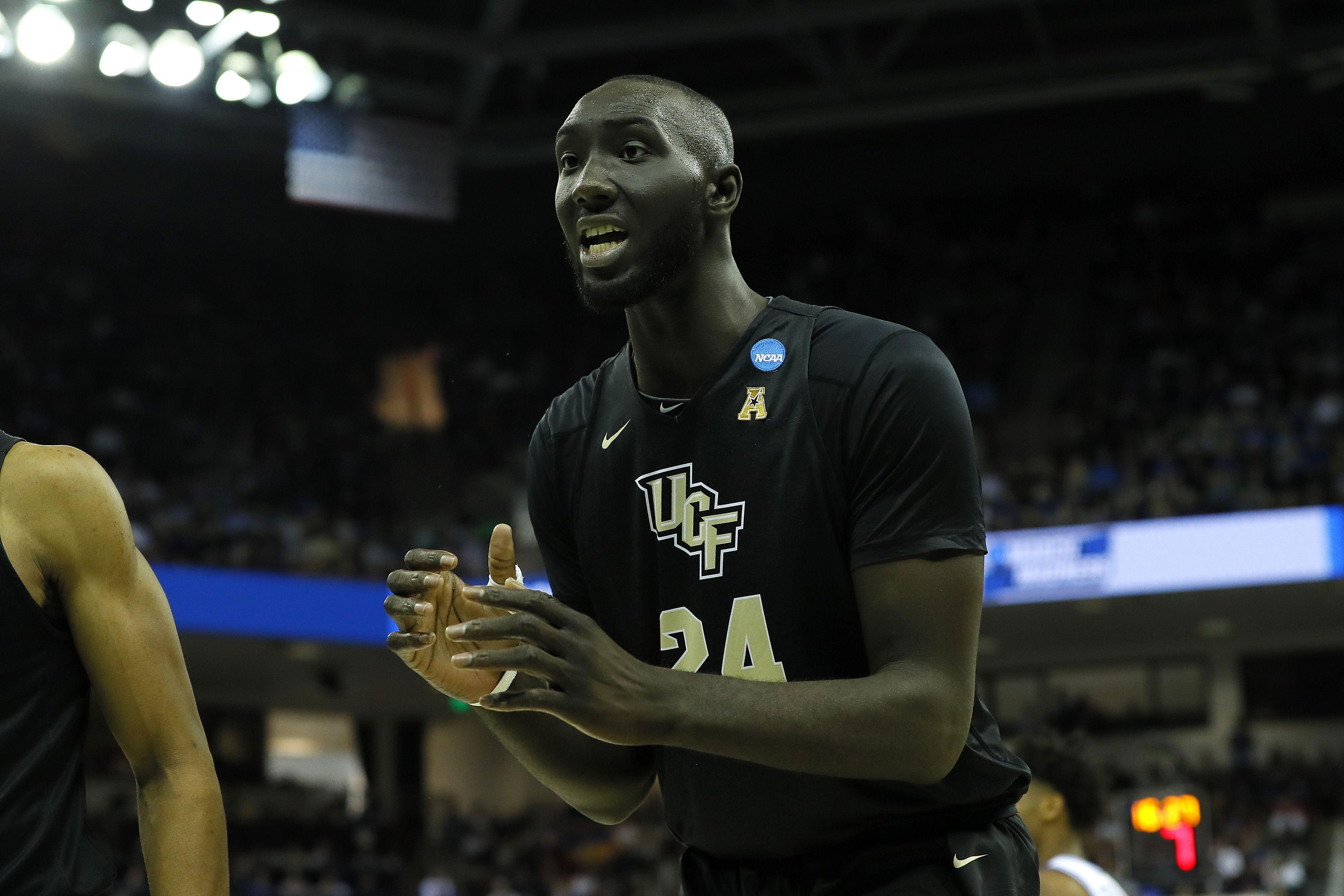 tacko fall dunk