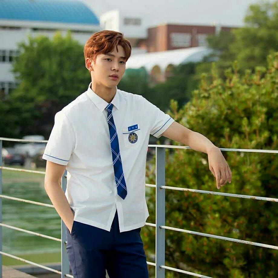 919x919 Rowoon Wallpaper