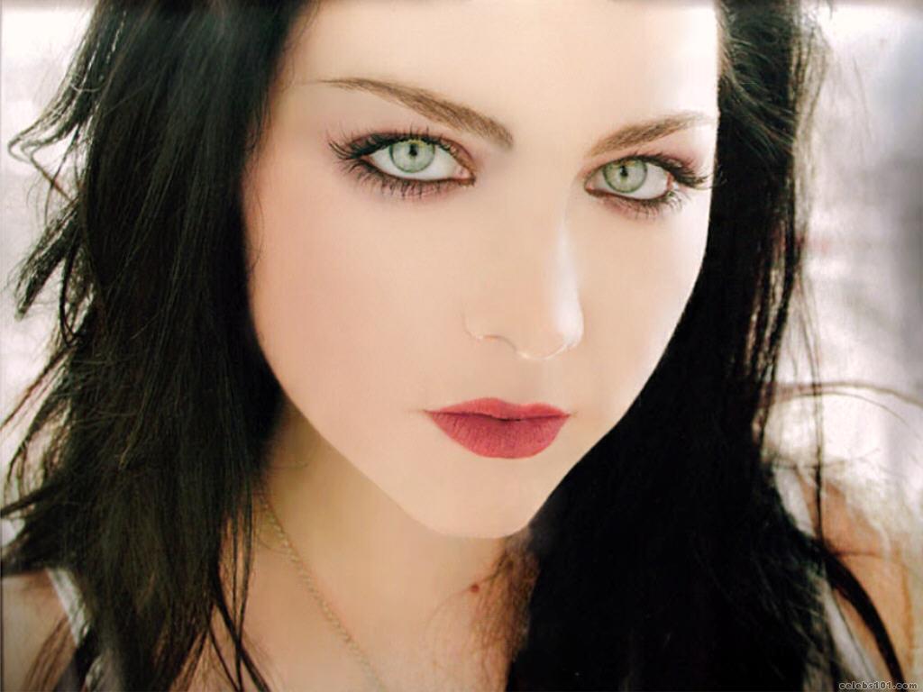 1024x768 Free download Amy Lee High quality wallpaper size 1024x768 of Amy