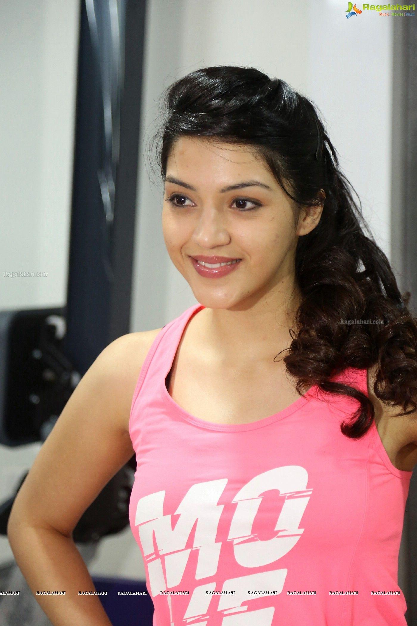 1400x2100 Mehrene Kaur Pirzada Image 1. Telugu Actress Photo, Photoshoot