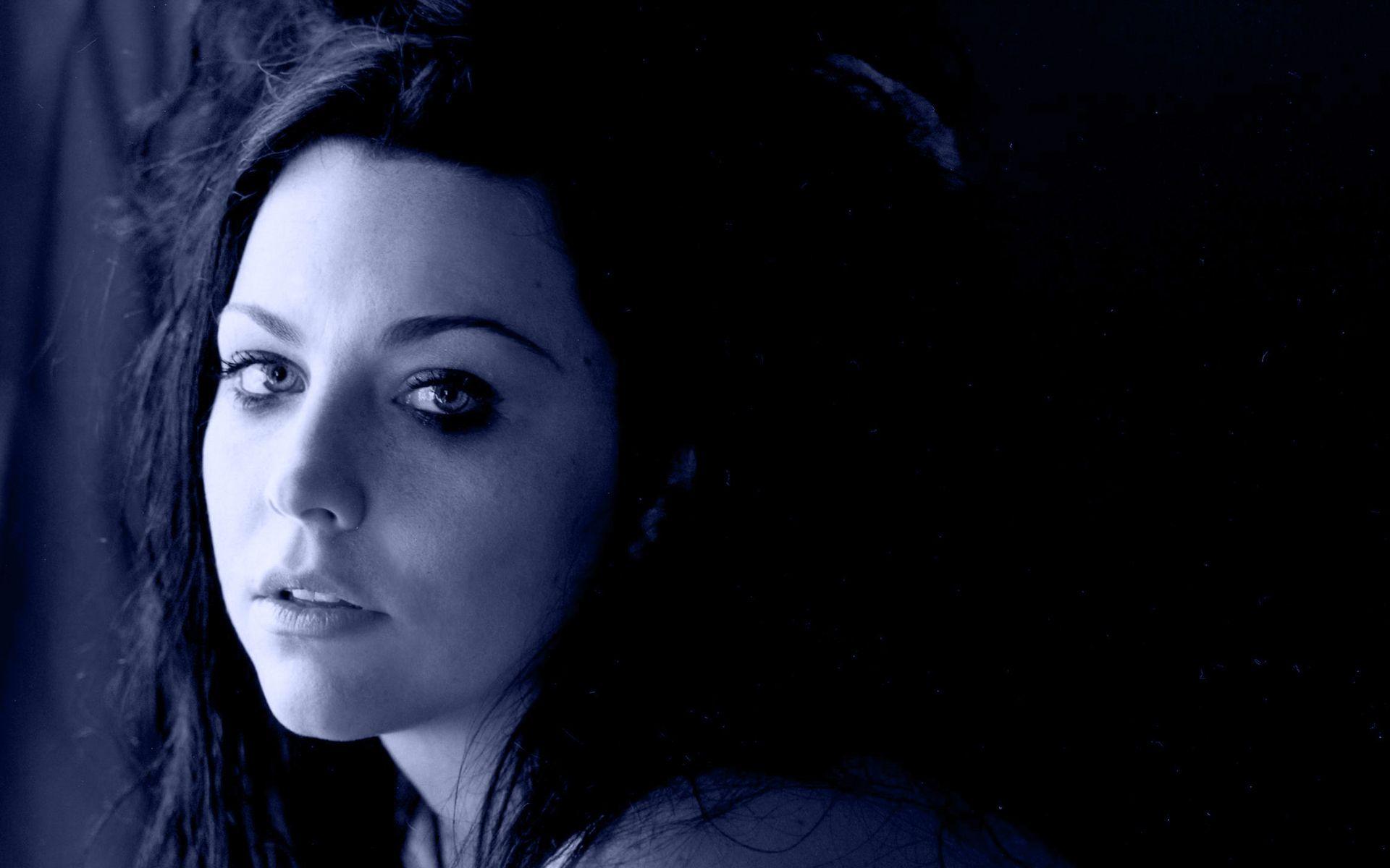 1920x1200 Amy Lee Wallpaper