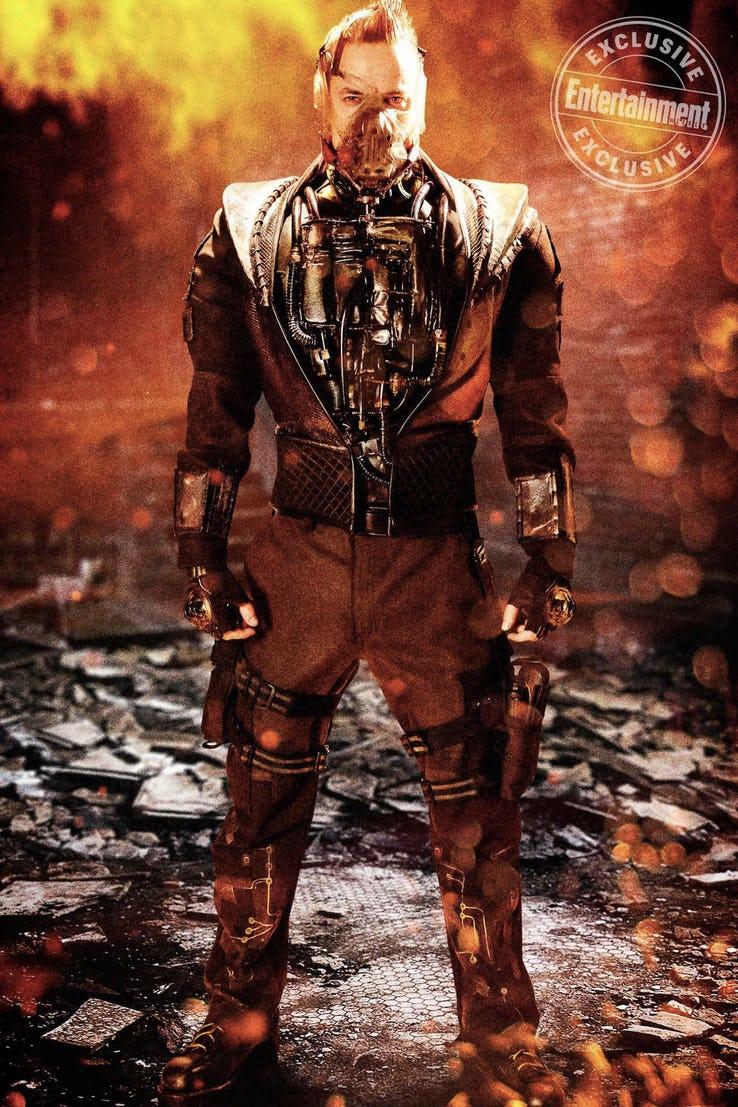 738x1107 Gotham Season 5 Image Reveals Bane