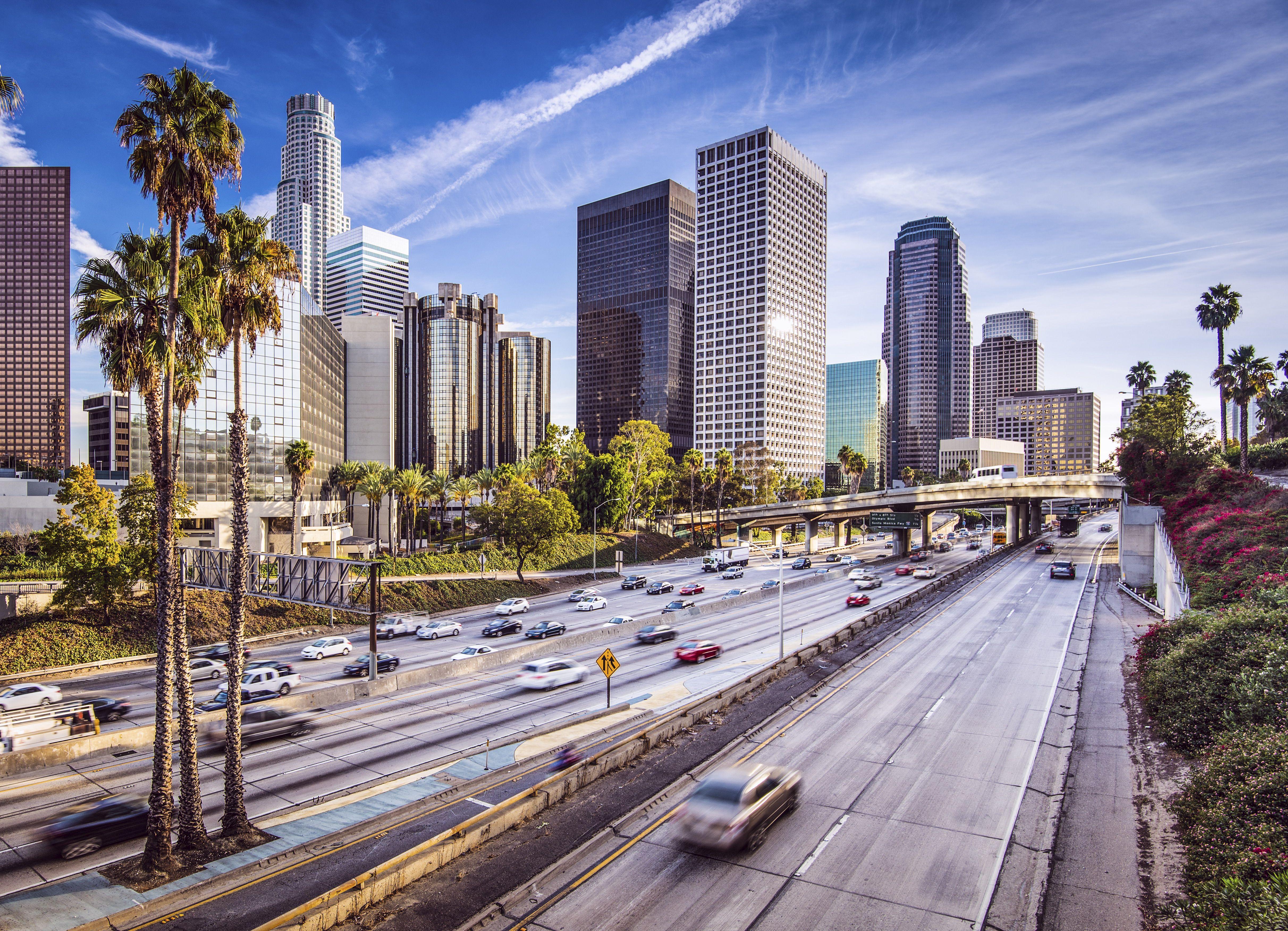 Los Angeles Skyline Wallpapers  Top Free Los Angeles Skyline Backgrounds   WallpaperAccess