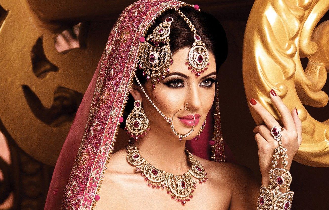 1332x850 Wallpaper girl, woman, Indian, wedding makeup, native dress