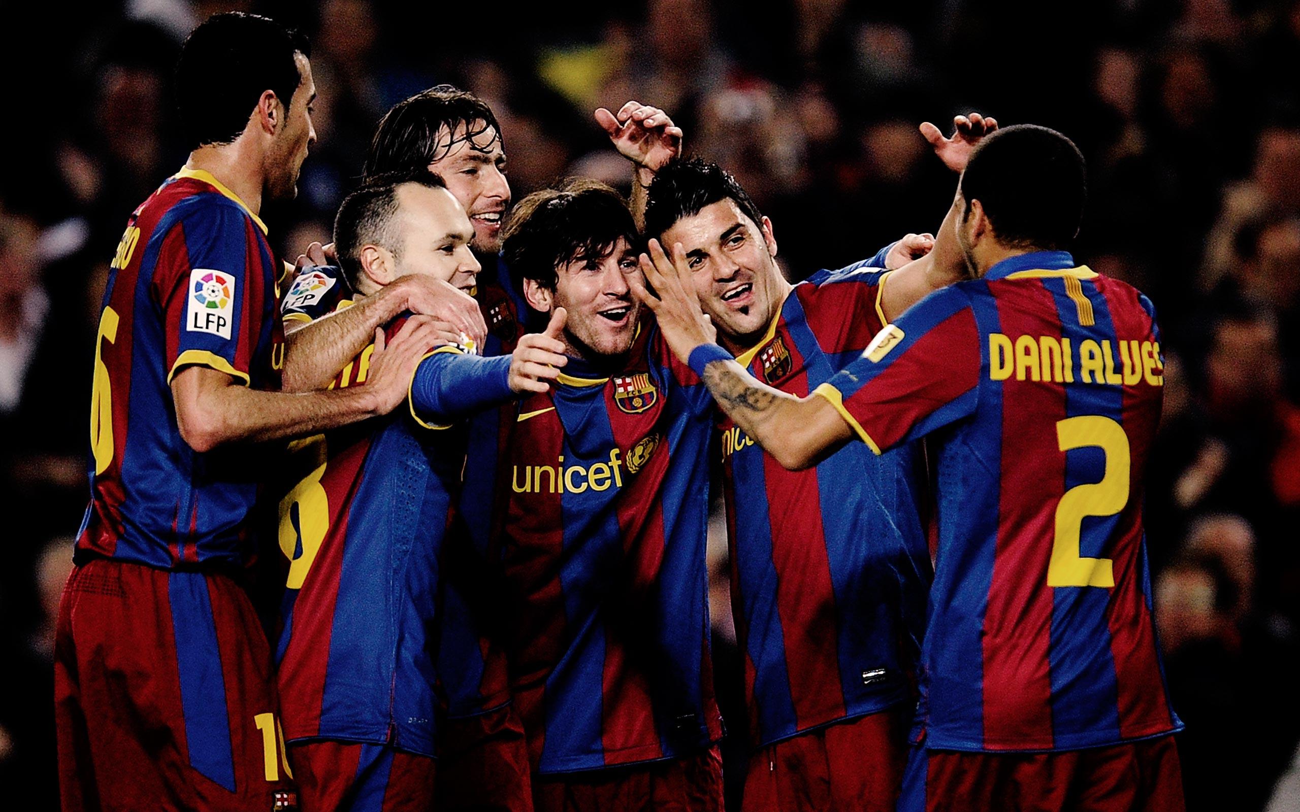 2560x1600 Fc Barcelona Messi Goal Wallpaper 4