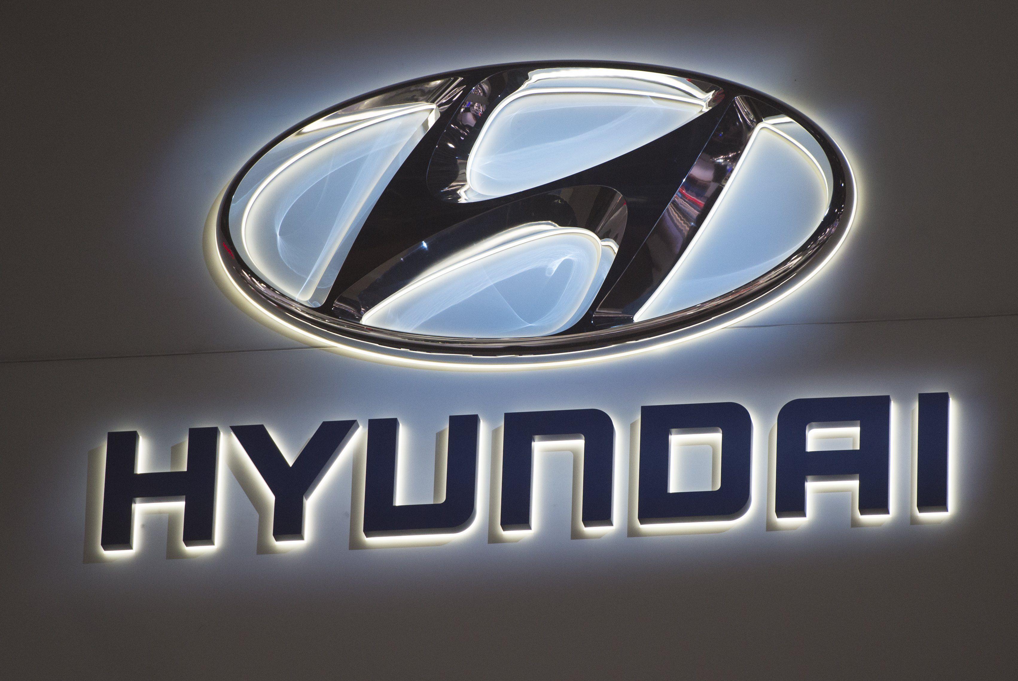 Lambang Hyundai