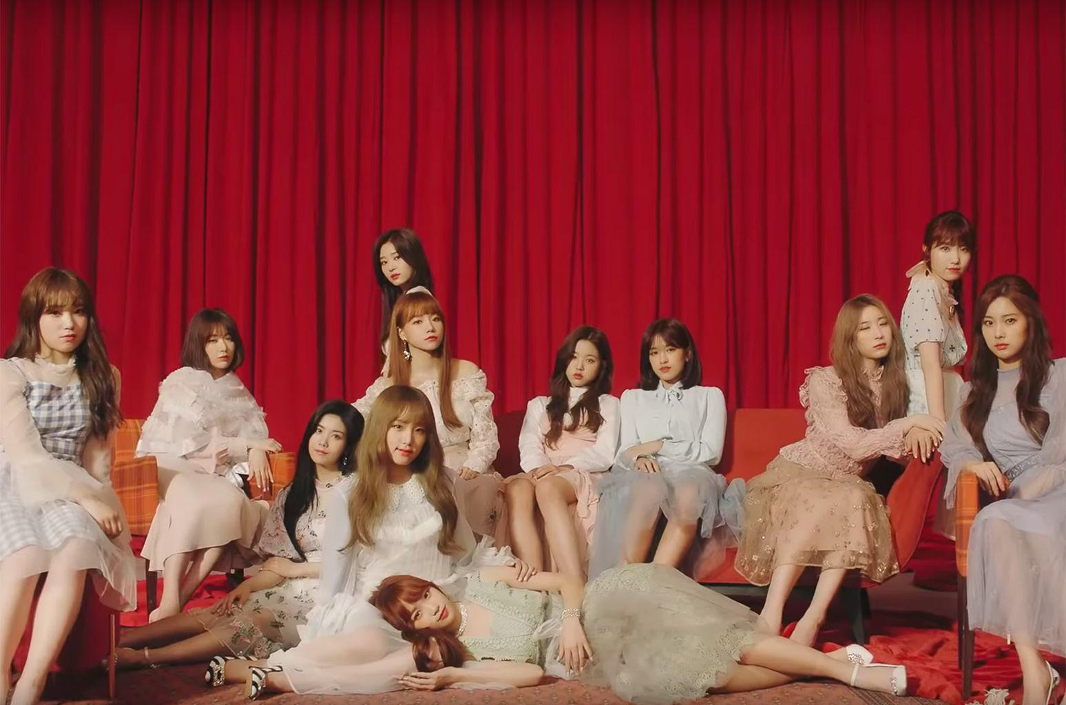 1548x1024 Korean Japanese Girl Group IZ*ONE Releases First Single 'La Vie En
