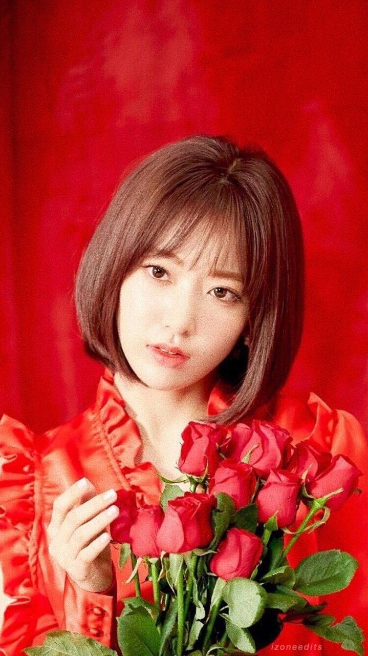 719x1280 izone la vie en rose