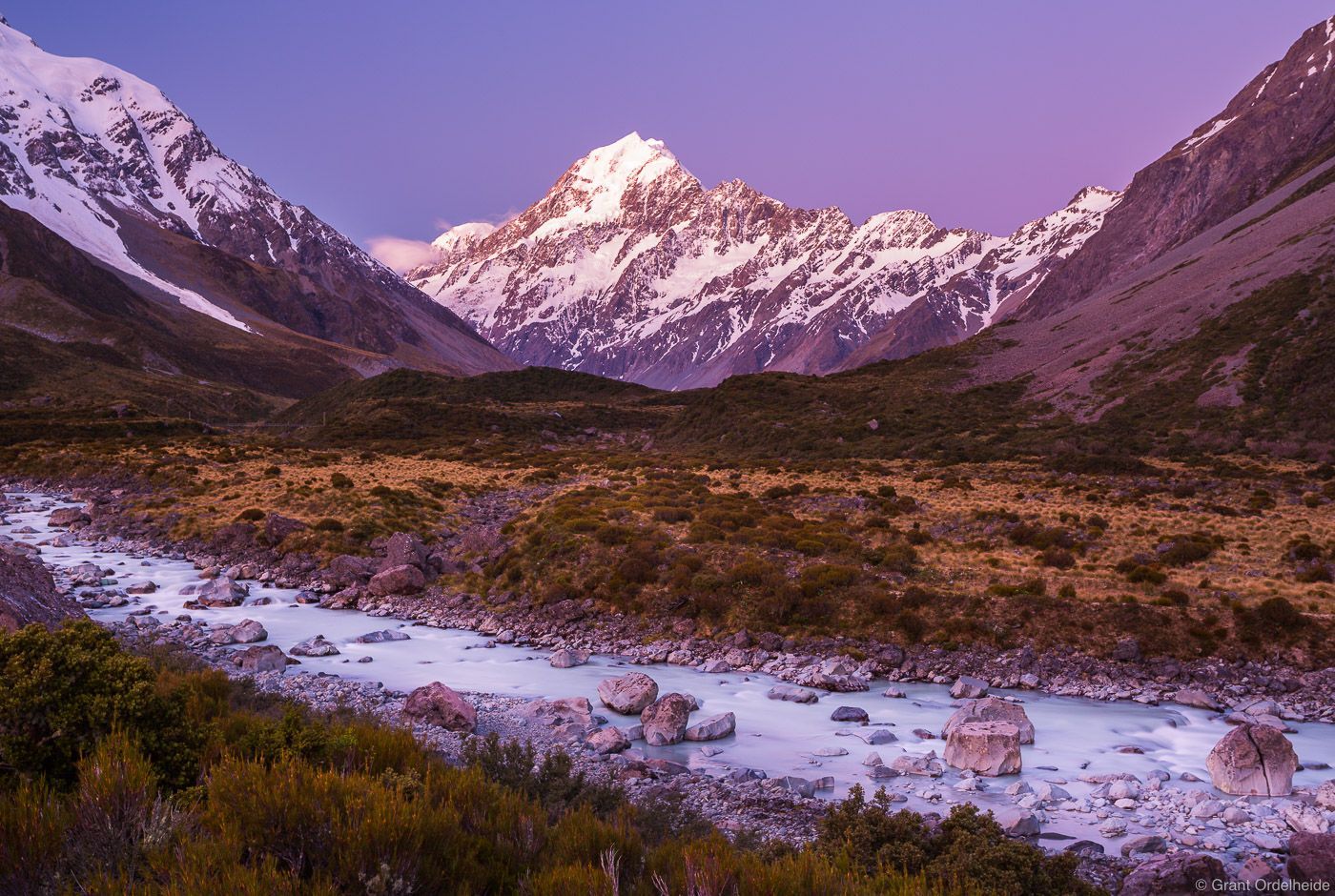 1400x940 Hooker Valley Dusk. Aoraki Mount Cook National Park, New Zealand. Grant Ordelheide Photography