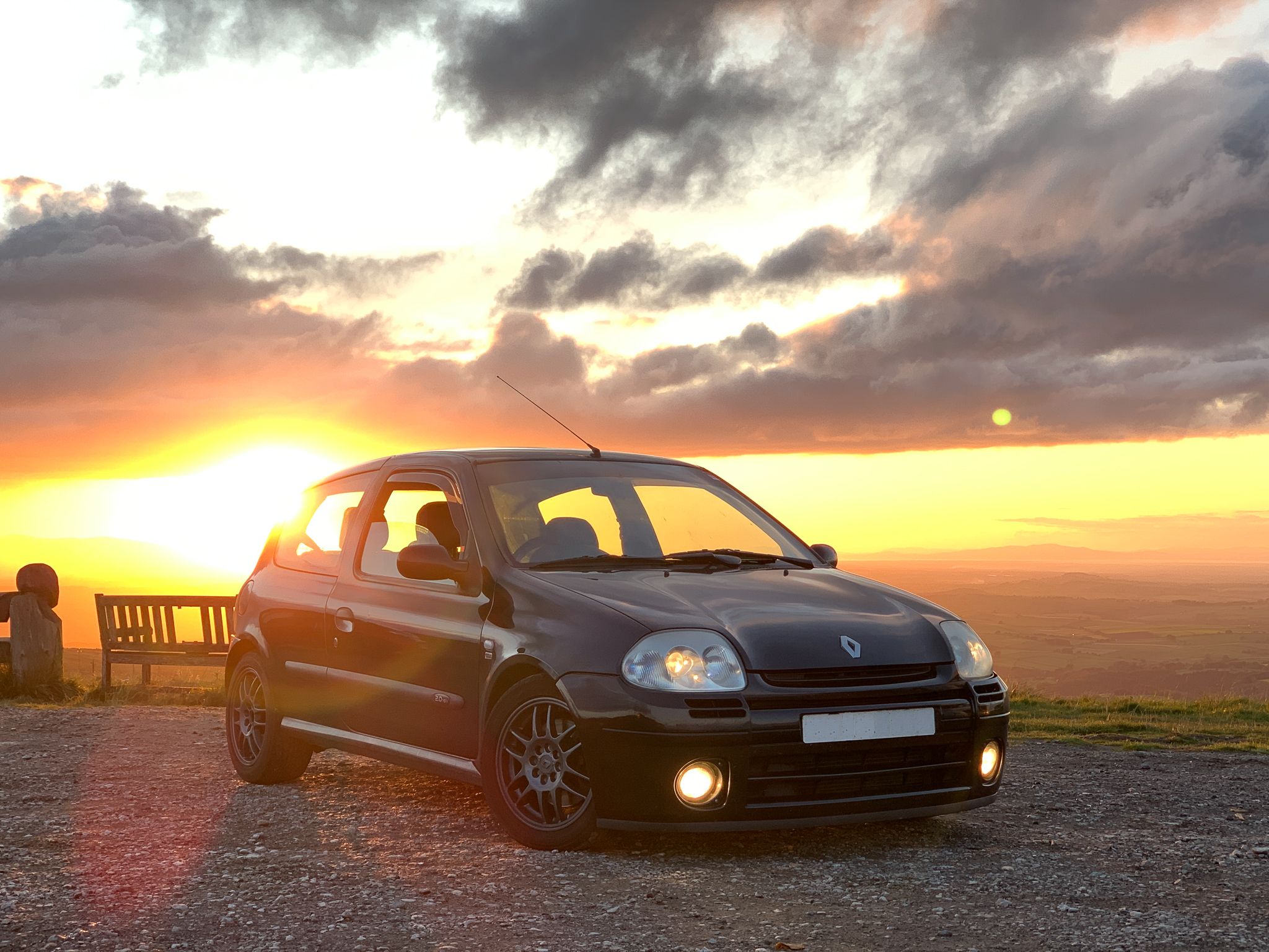 2048x1536 RenaultSport Clio172 Phase 1 Pearl