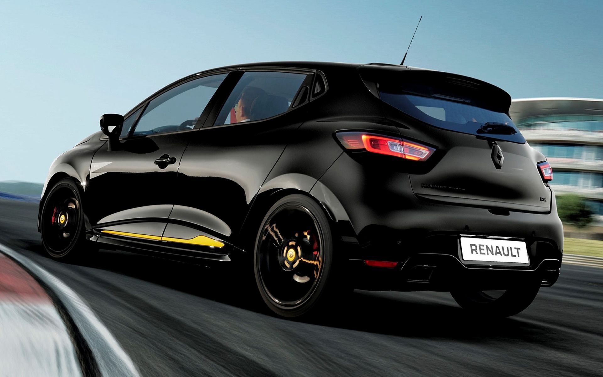 1920x1200 Renault Clio 4 Wallpaper