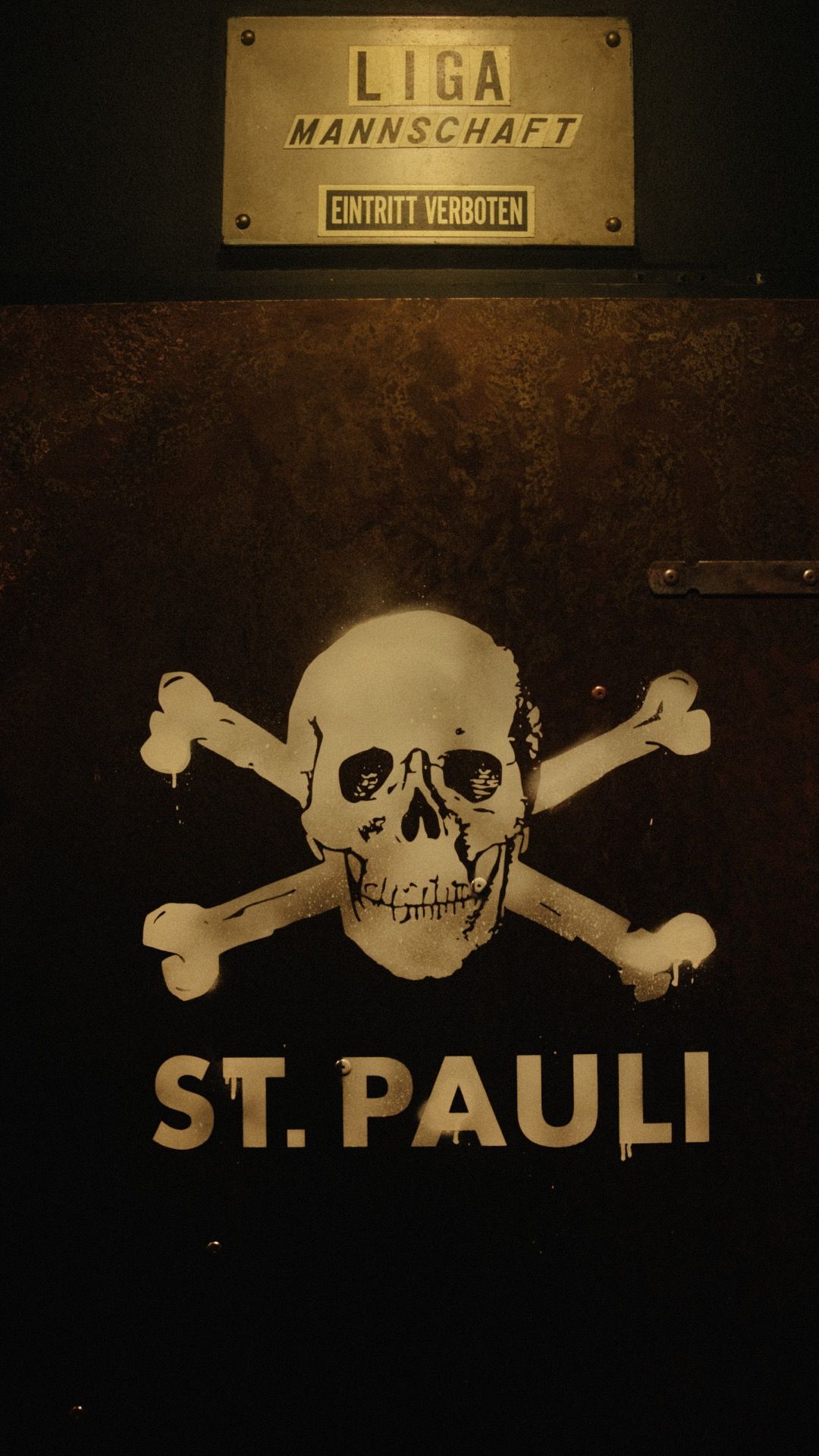 1080x1920 FC St. Pauli on X: Generell weniger aufs Handy gucken