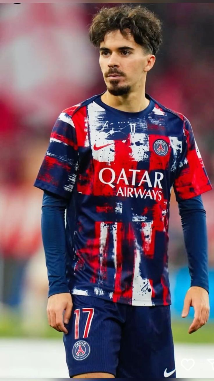 736x1308 vitinha #psg