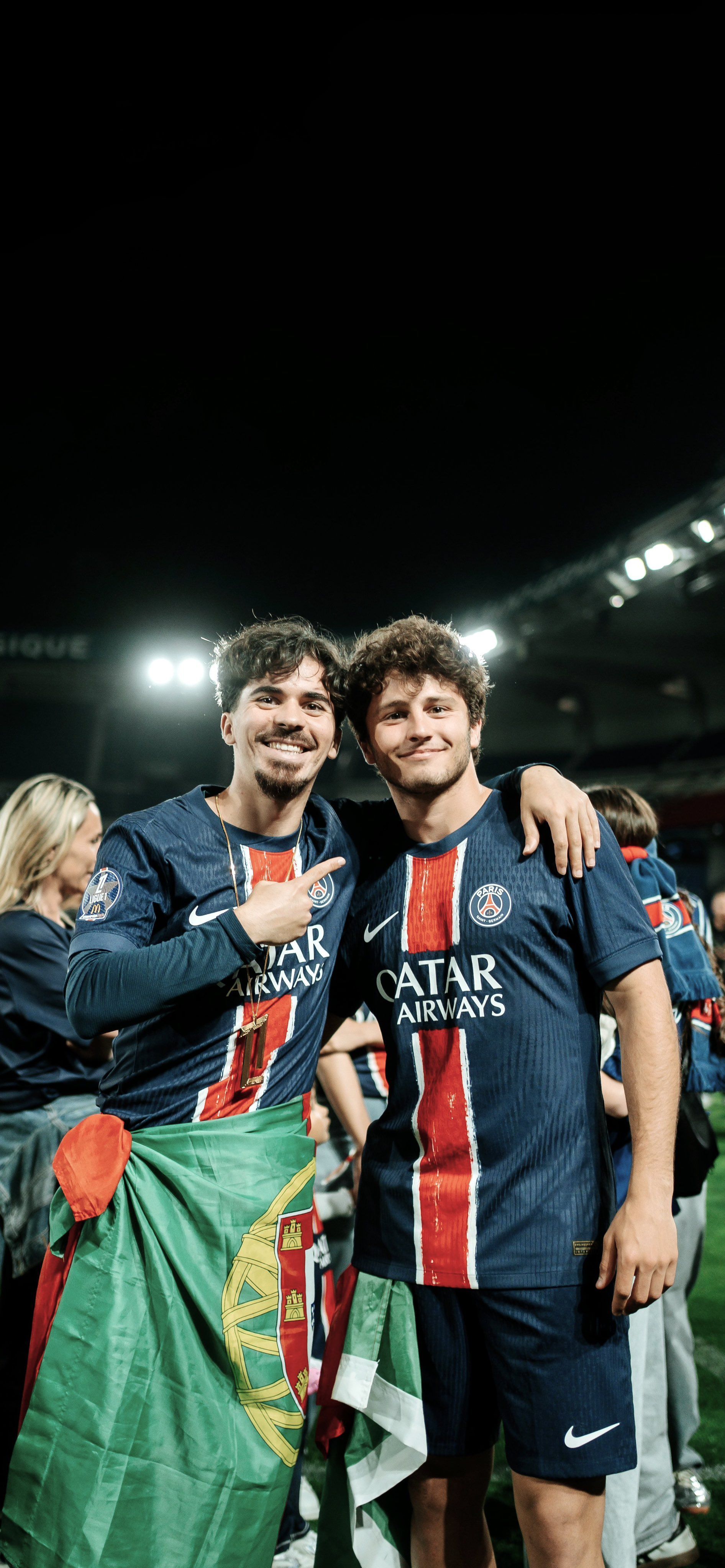 1892x4096 R on X: João Neves & VitinhaK