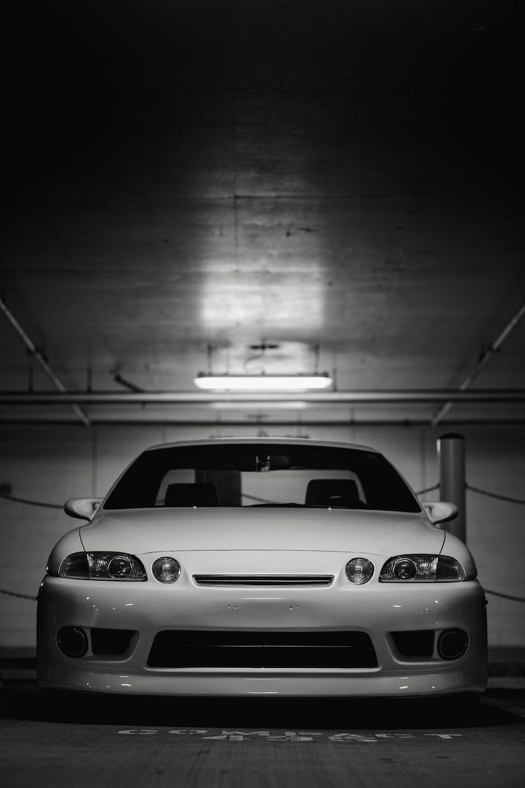 740x1110 Dark theme bmw m4 Image
