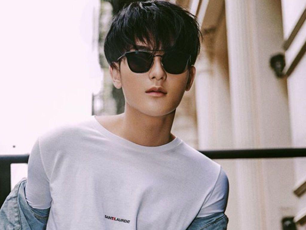 1024x768 Huang Zitao takes a long break from work
