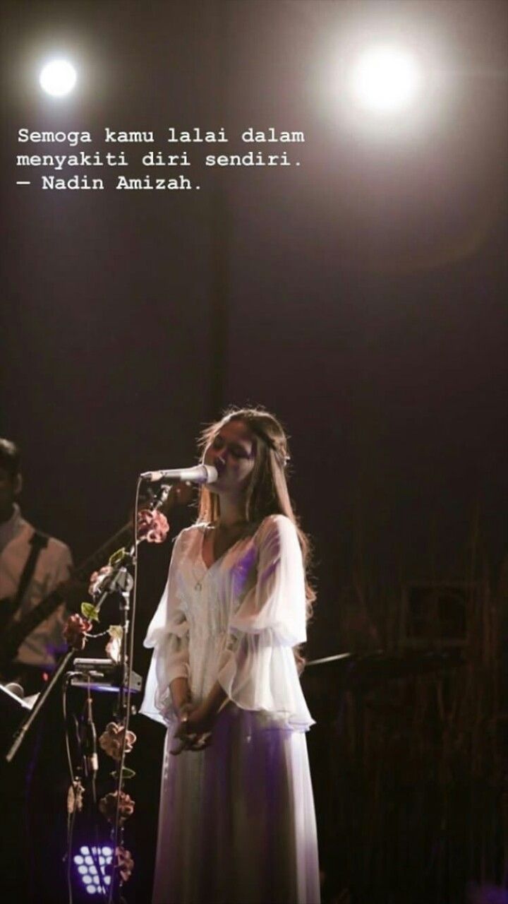 720x1280 Nadin Amizah Wallpaper