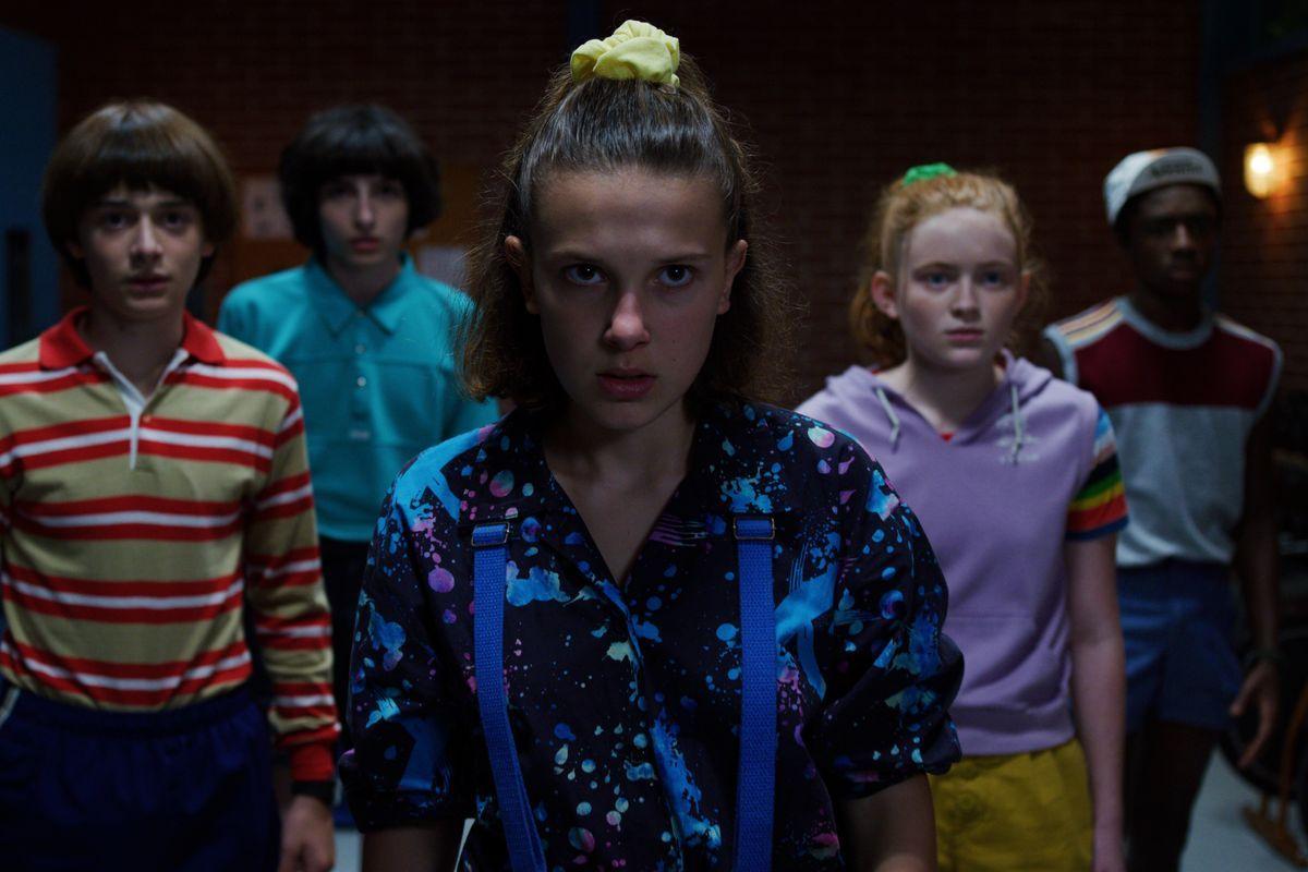 1200x800 Stranger Things season 3 goes full Aliens with its action