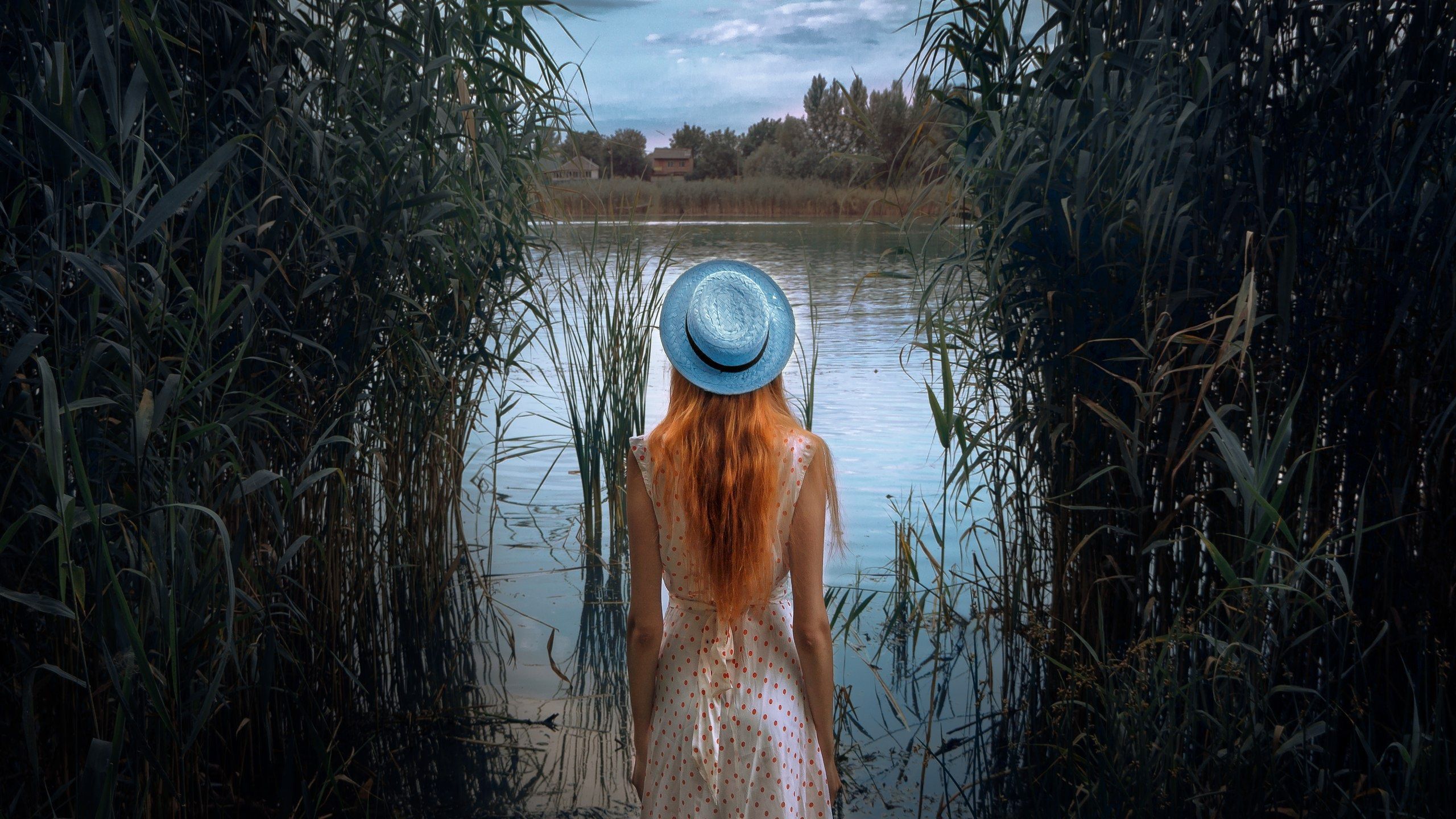 2560x1440 Woman Back Wallpaper, HD Woman Back Background