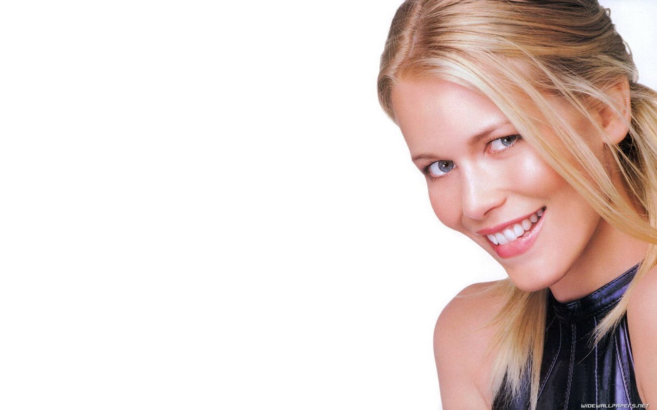 1280x800 Claudia Schiffer celebrity desktop wallpaper HD and wide wallpaper