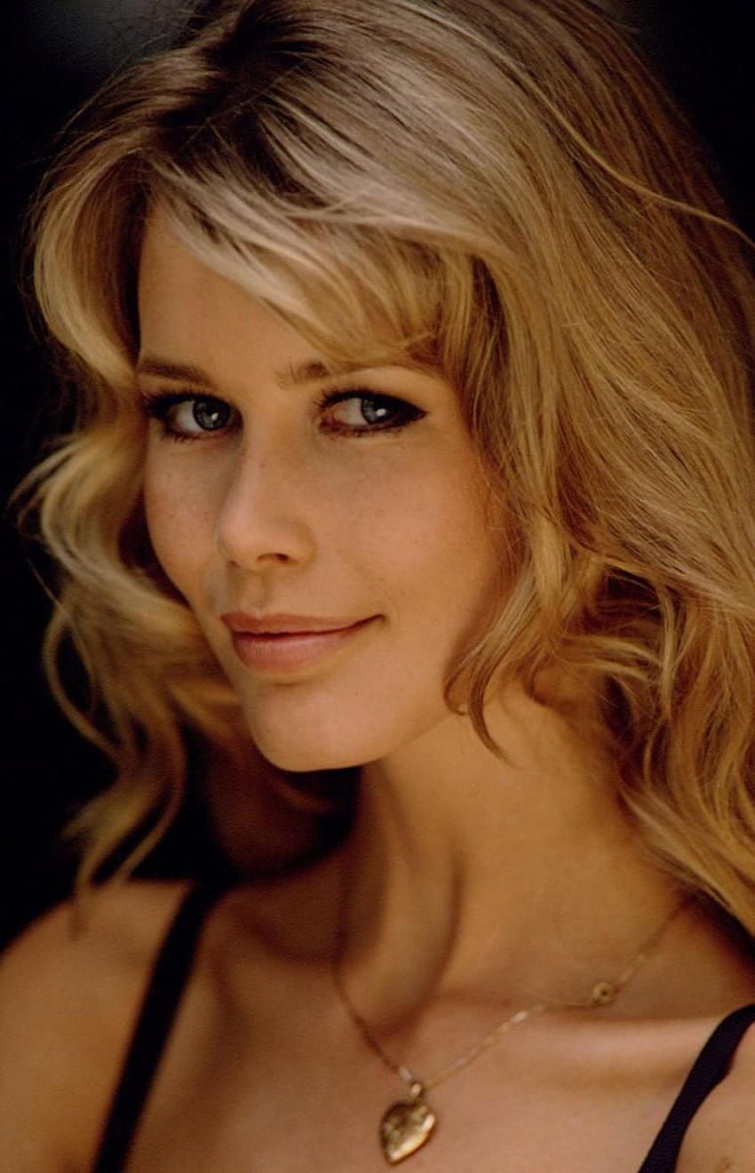 850x1320 Claudia Schiffer 199 of 1143 pics HD phone wallpaper
