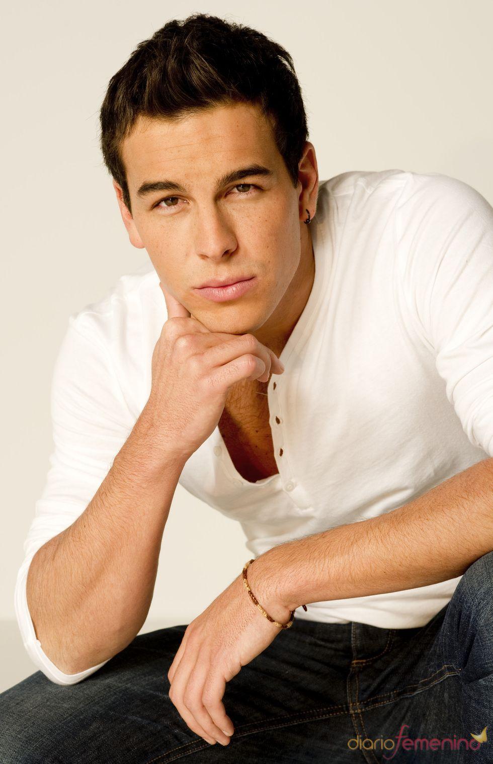 Mario Casas Wallpapers - Top Free Mario Casas Backgrounds - WallpaperAccess